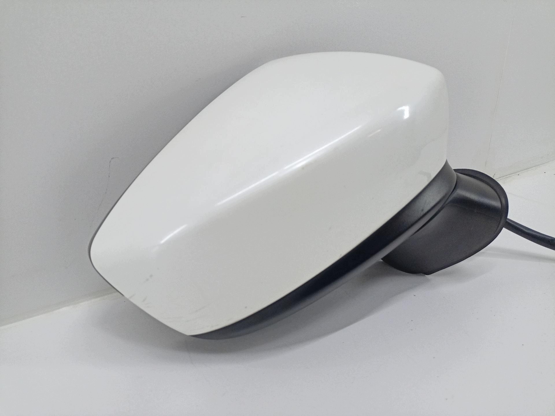 mirror exterior right side Mazda 3 3 2014