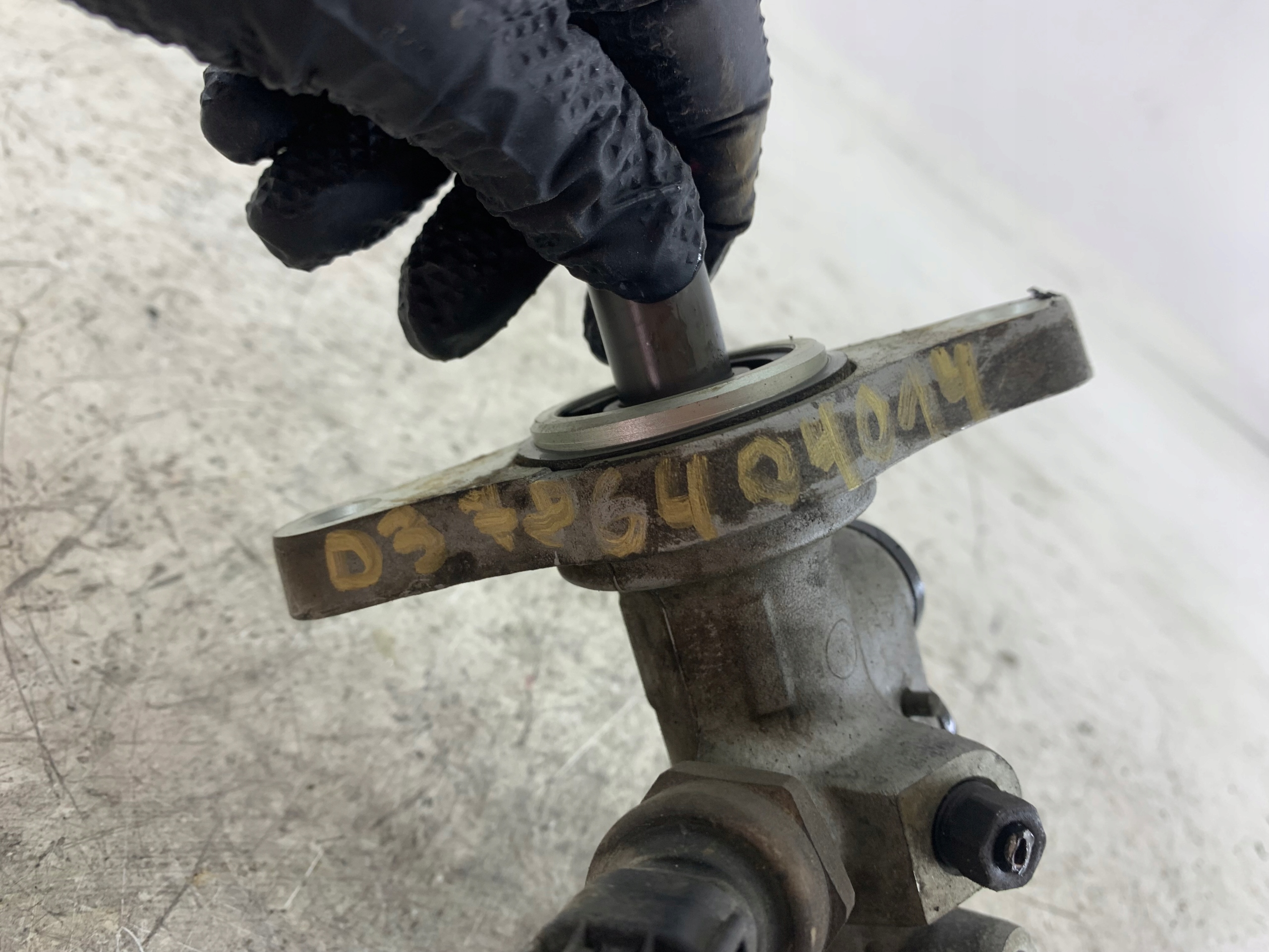 VW GOLF IV servo frein 2 capteurs