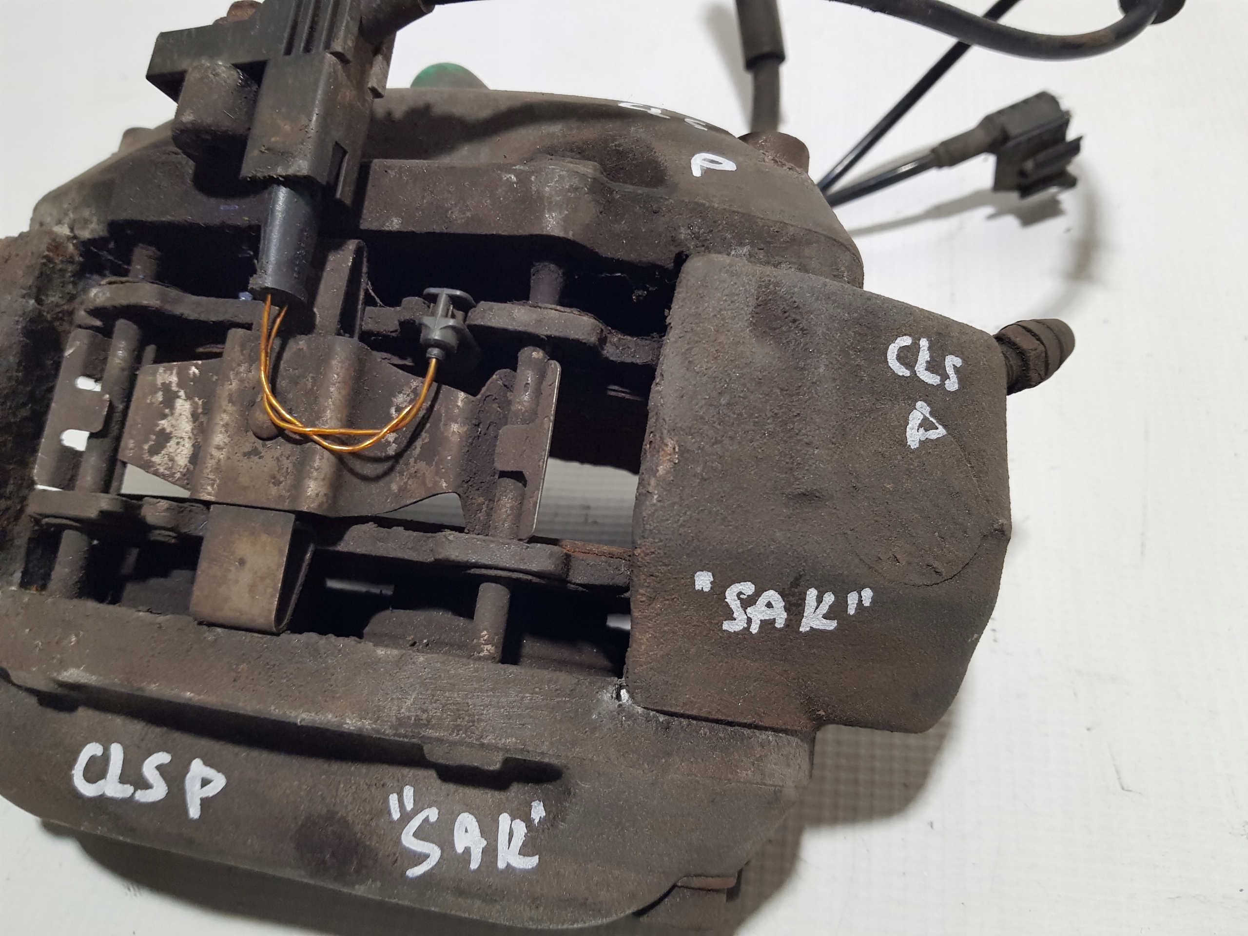 MERCEDES CLS W219 W211 caliper right front front 312 MM