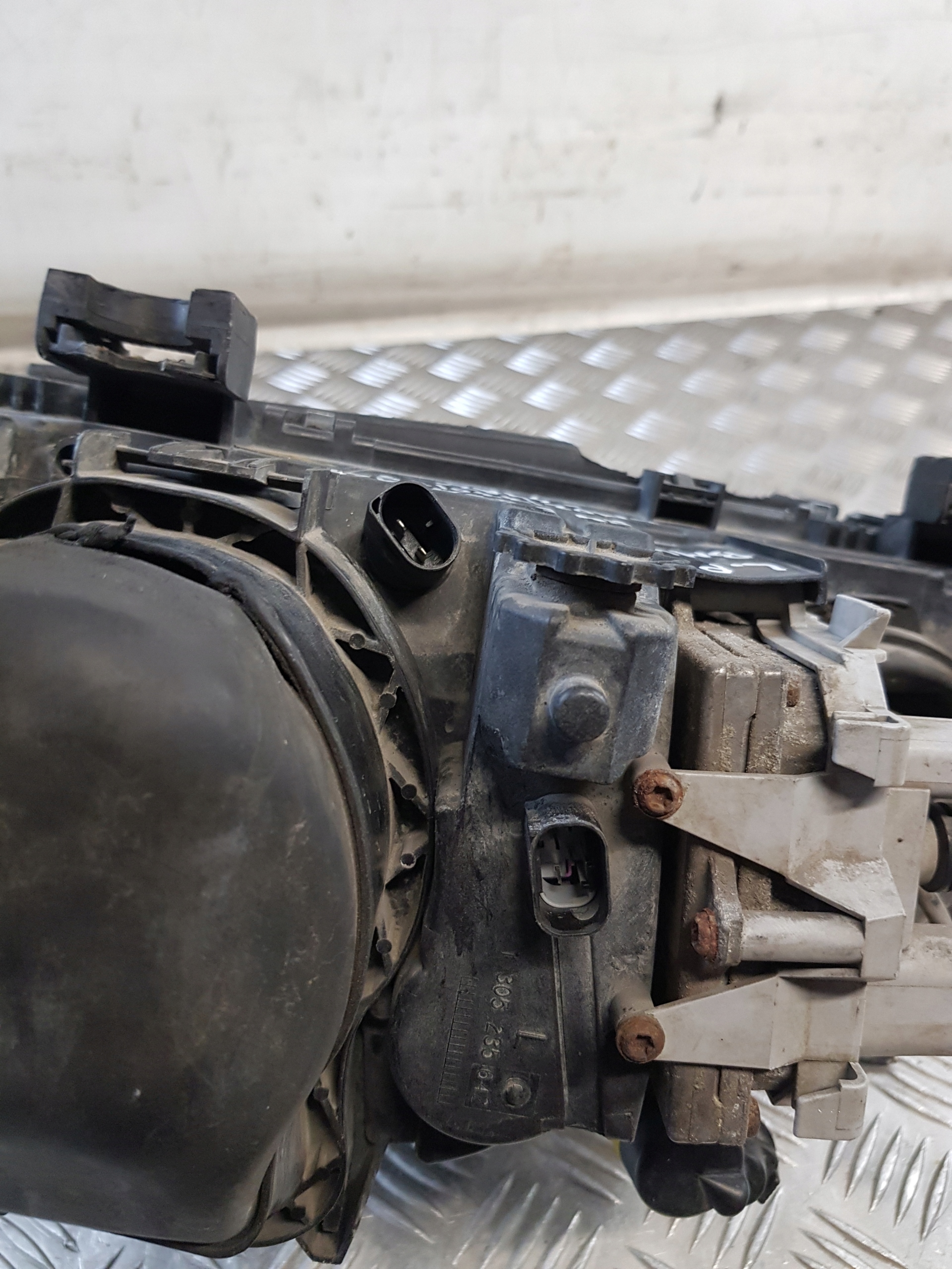 light left front XENON + washer BMW E46 COMPACT LIFT 03R- EUROPA