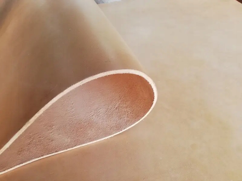 Kožený klobouček na podrážky 4,5 mm 1 kg