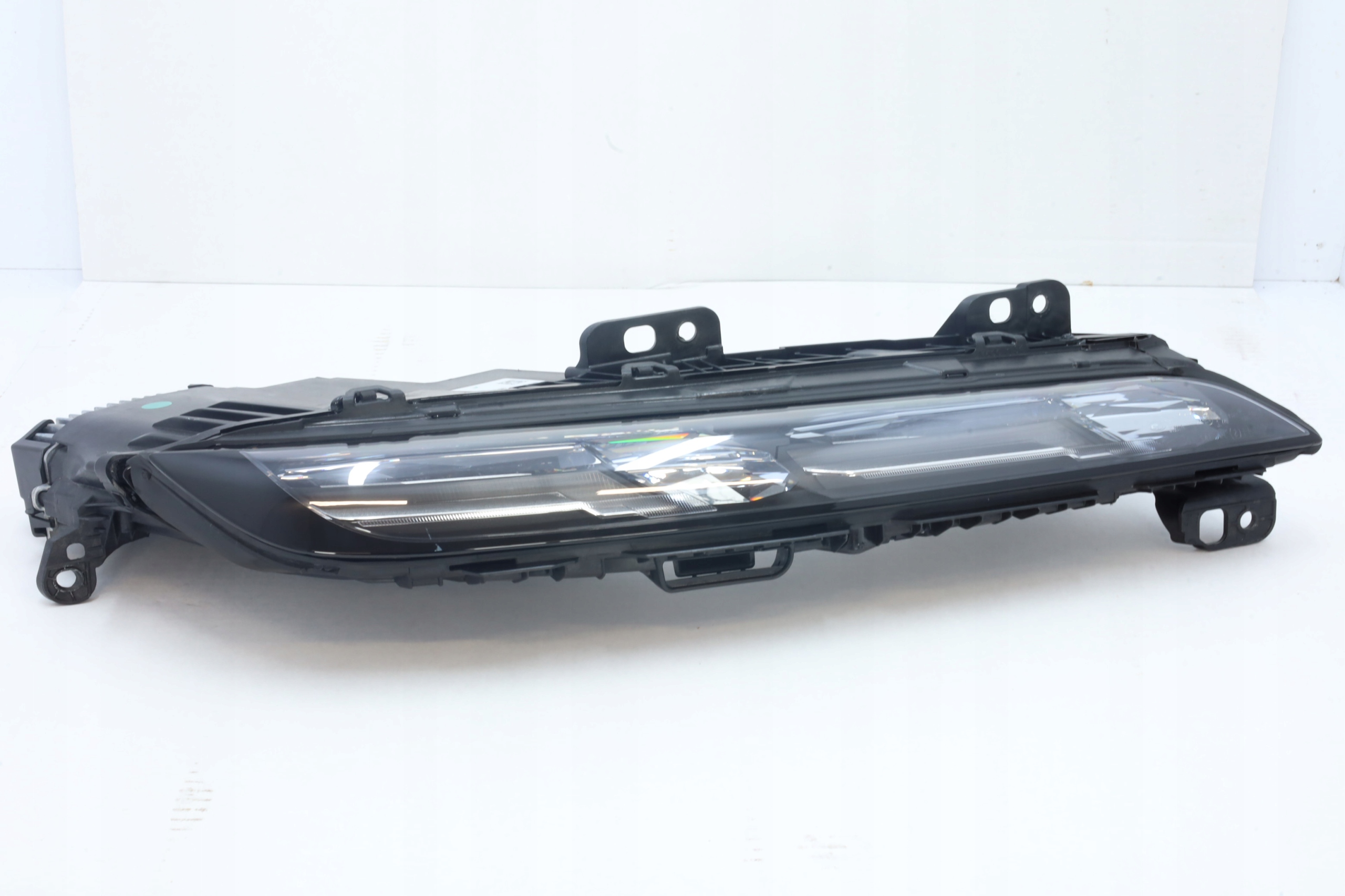 LAMPA PRAWA PRZÓD PRZEDNIA BMW G70 CRYSTAL 9879936