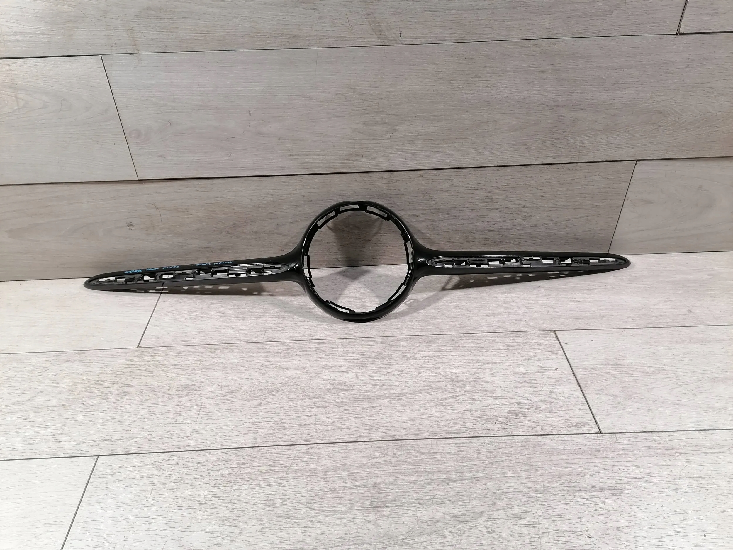 MERCEDES КЛА W118 НАКЛАДКА РЕШЕТКА РАДИАТОРА РЕШЁТКА A1188880100