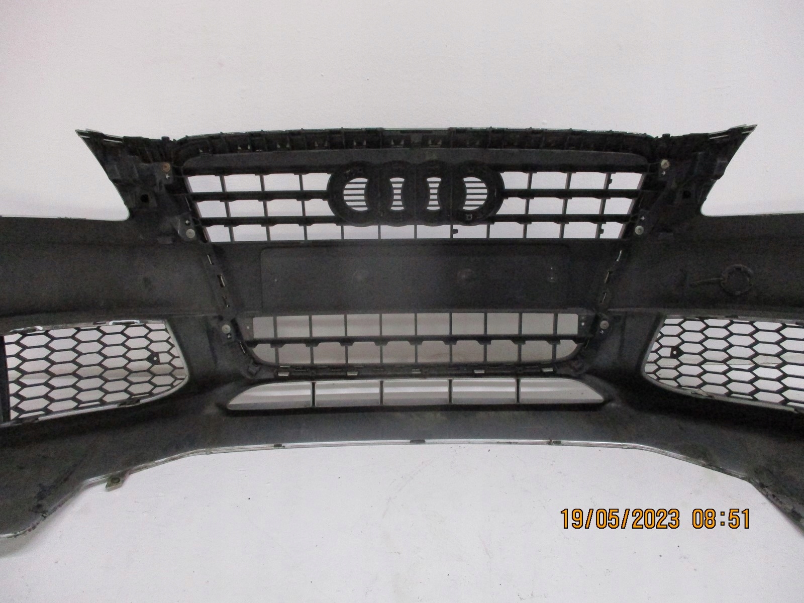 STOSSSTANGE AUDI A4 8K0 08R VORNE