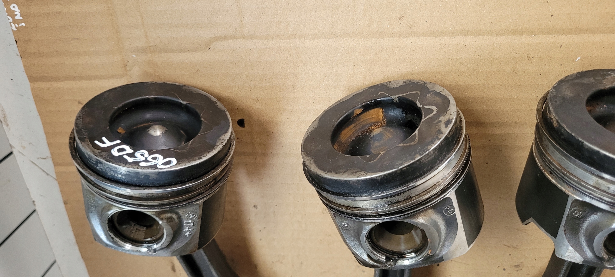 A7 4G pistone Biella 059AE 065DF 3.0 TDI CDU CLA A6 C7 4G A4 B8 Q5 A5