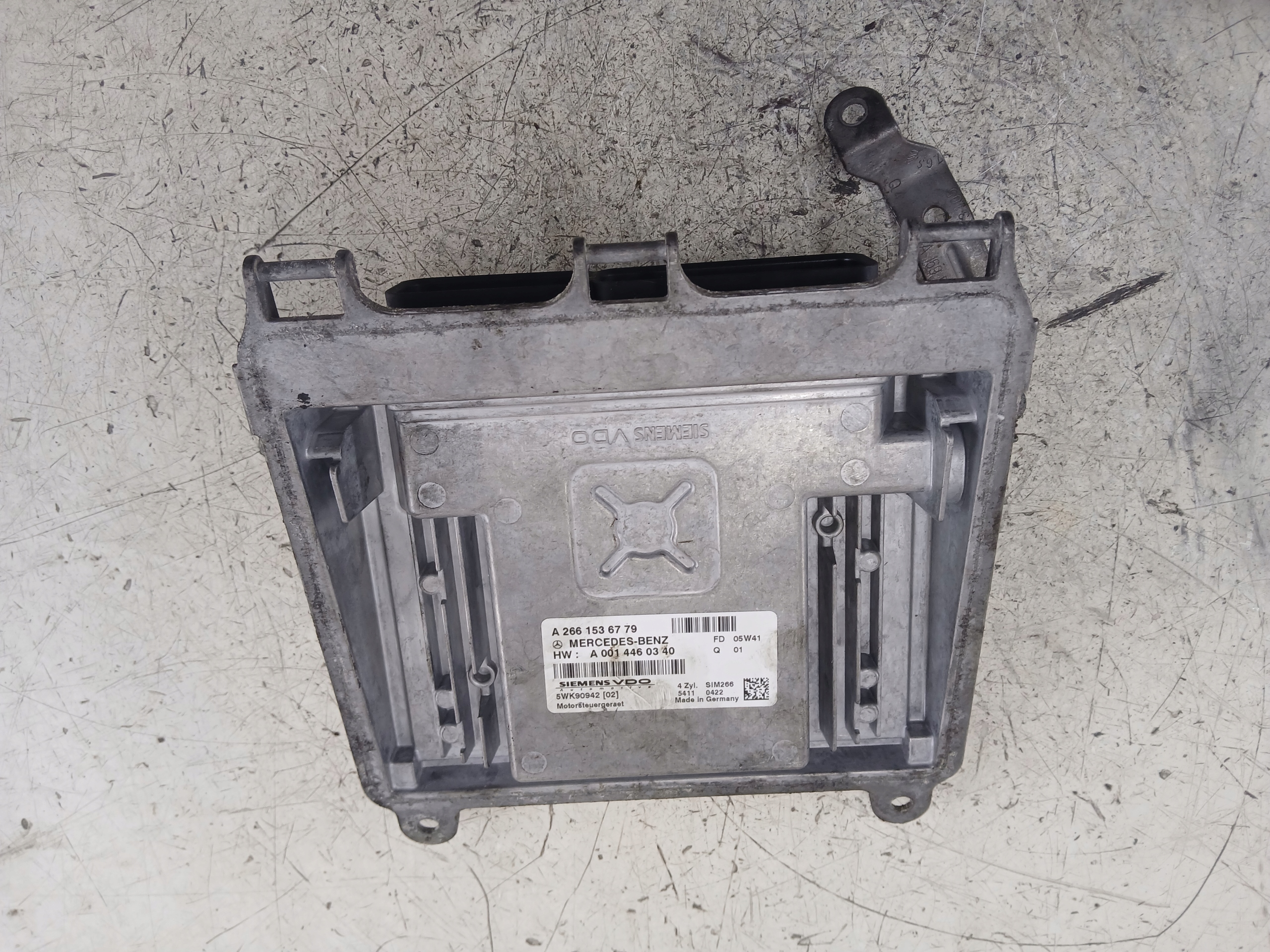 MERCEDES W169 1.5 control unit of the engine A2661536779
