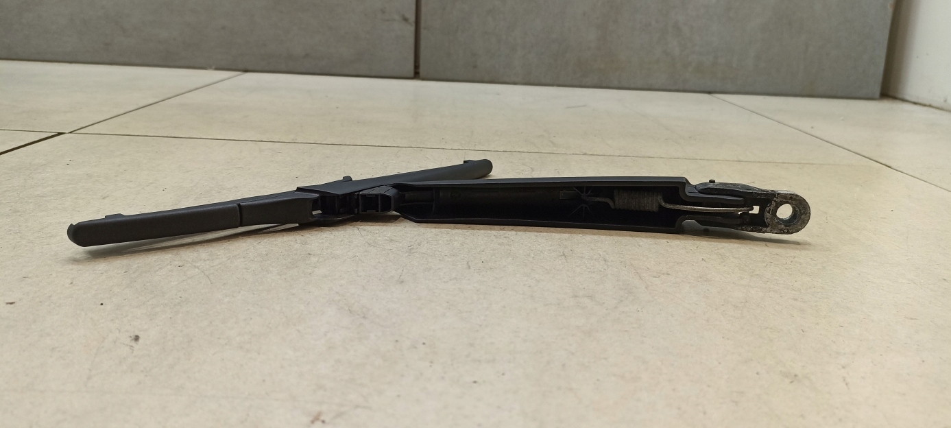 wischerarm heck MEGANE II 1.5 DCI 8200081076