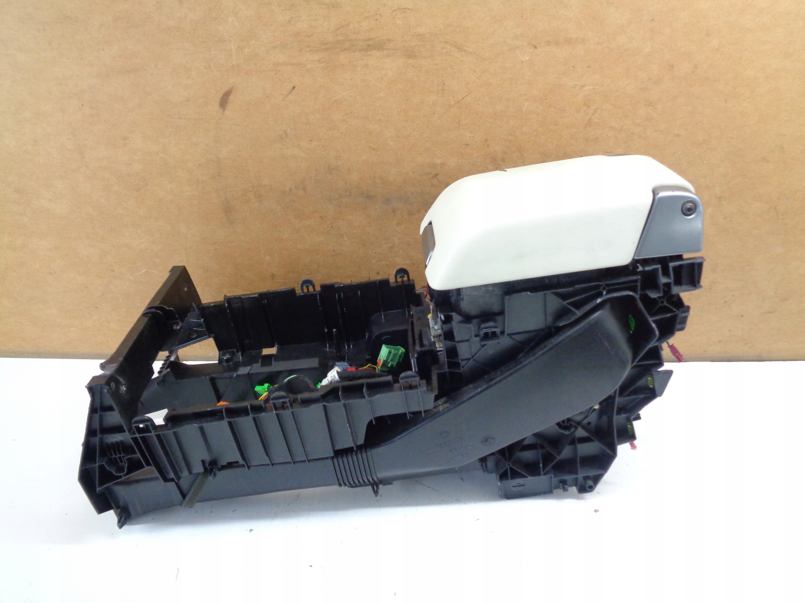 Range Rover Sport и L320 подлокотник