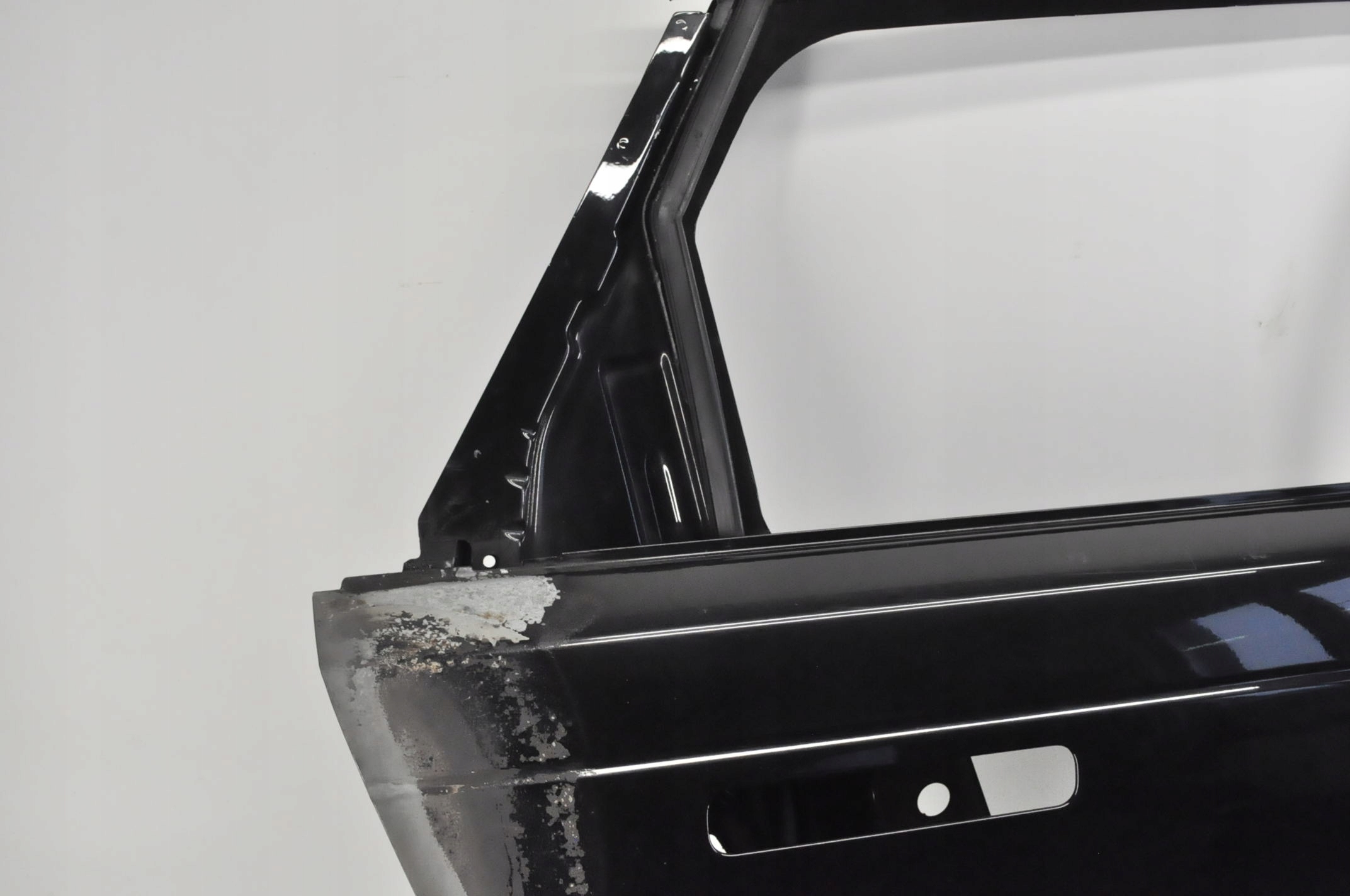 LAND ROVER RANGE ROVER VELAR L560 DRZWI PRAWY TYŁ TYLNE Producent części Land Rover OE