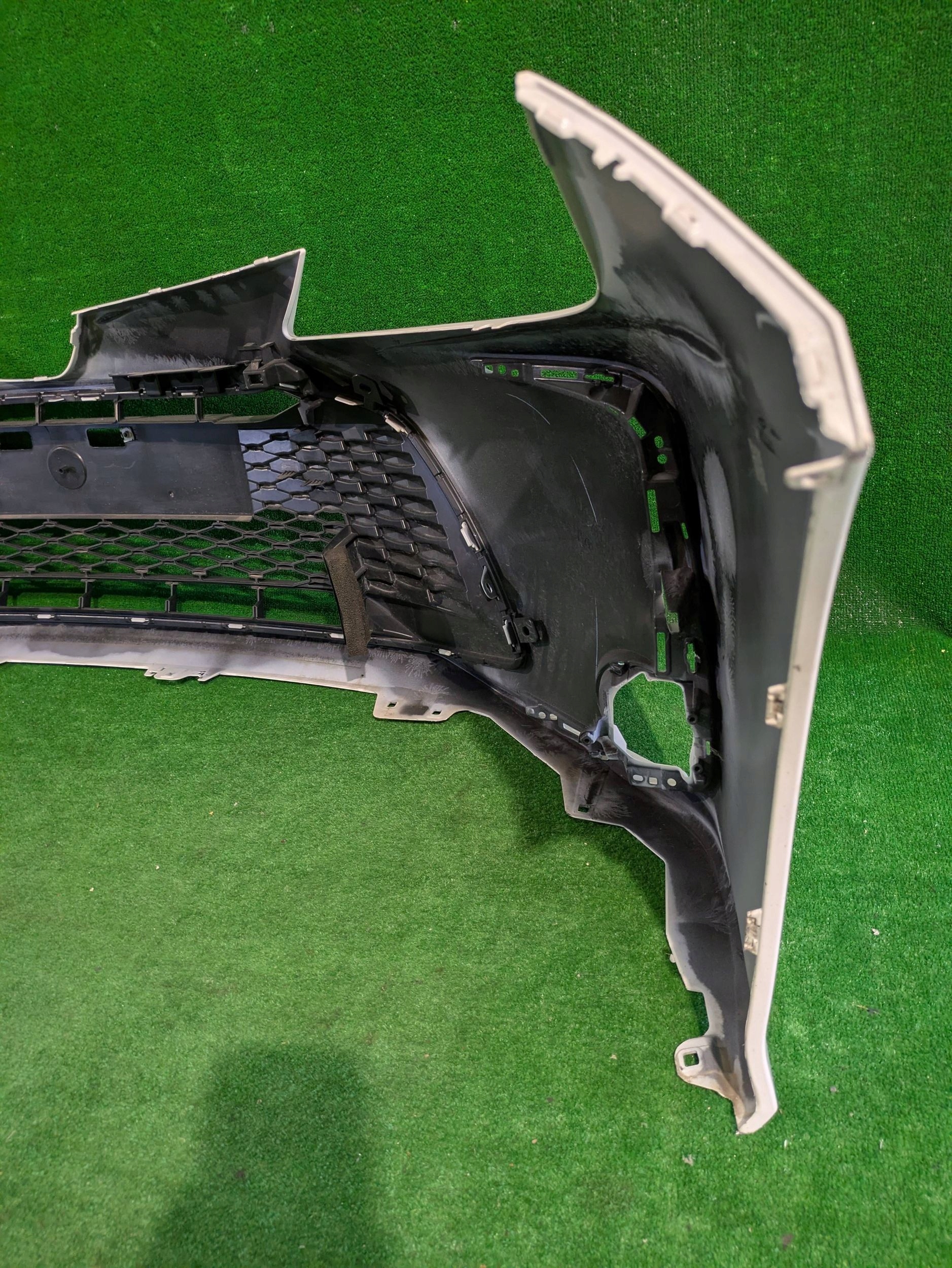 front bumper front TOYOTA COROLLA E21 sedan LIFT