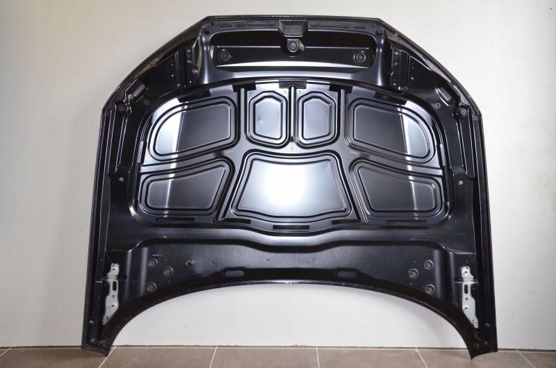 AUDI A4 B9 8W0 MASKA CZARNA Producent części Audi OE