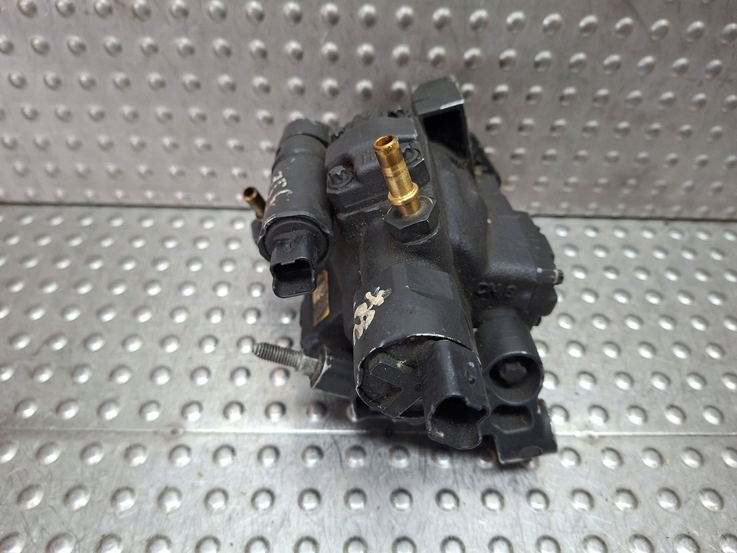 Einspritzpumpe 8200663258 RENAULT MEGANE III 1.5 DCI 2009