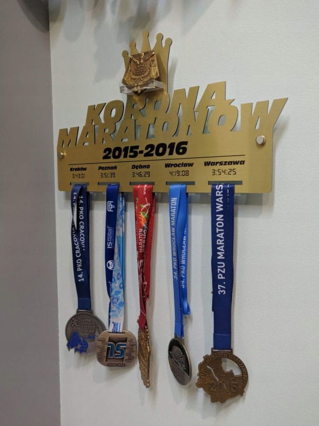 

Wieszak na medale korona maratonów