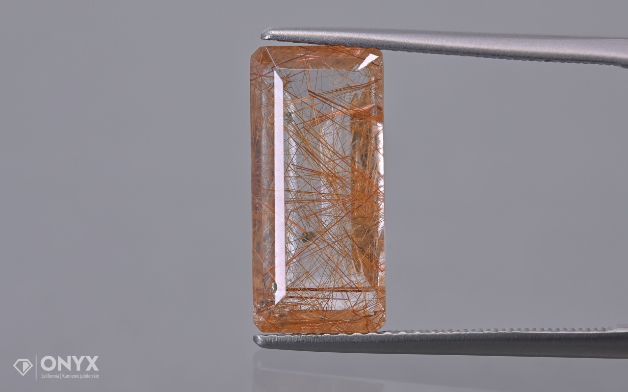 Křemen s rutilem fasetovaný oktagon 16x7,5 mm