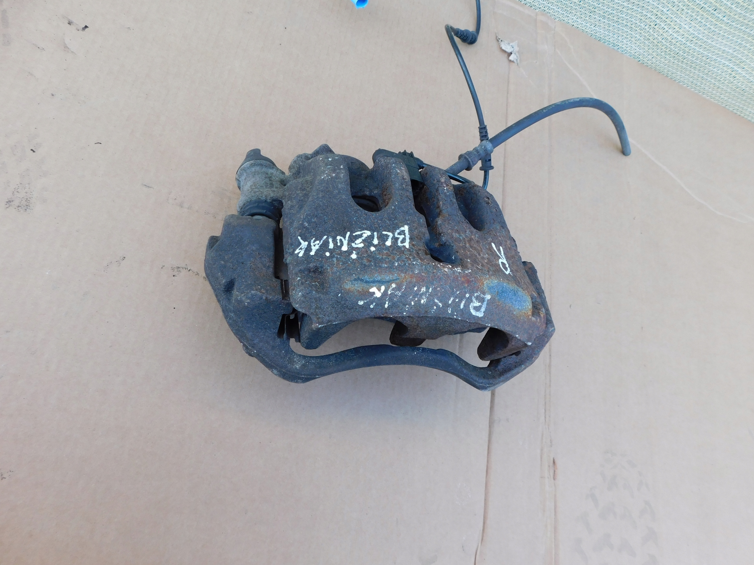 caliper brake jarzmo front blizniak Sprinter 906 VW Crafter OEM right OR
