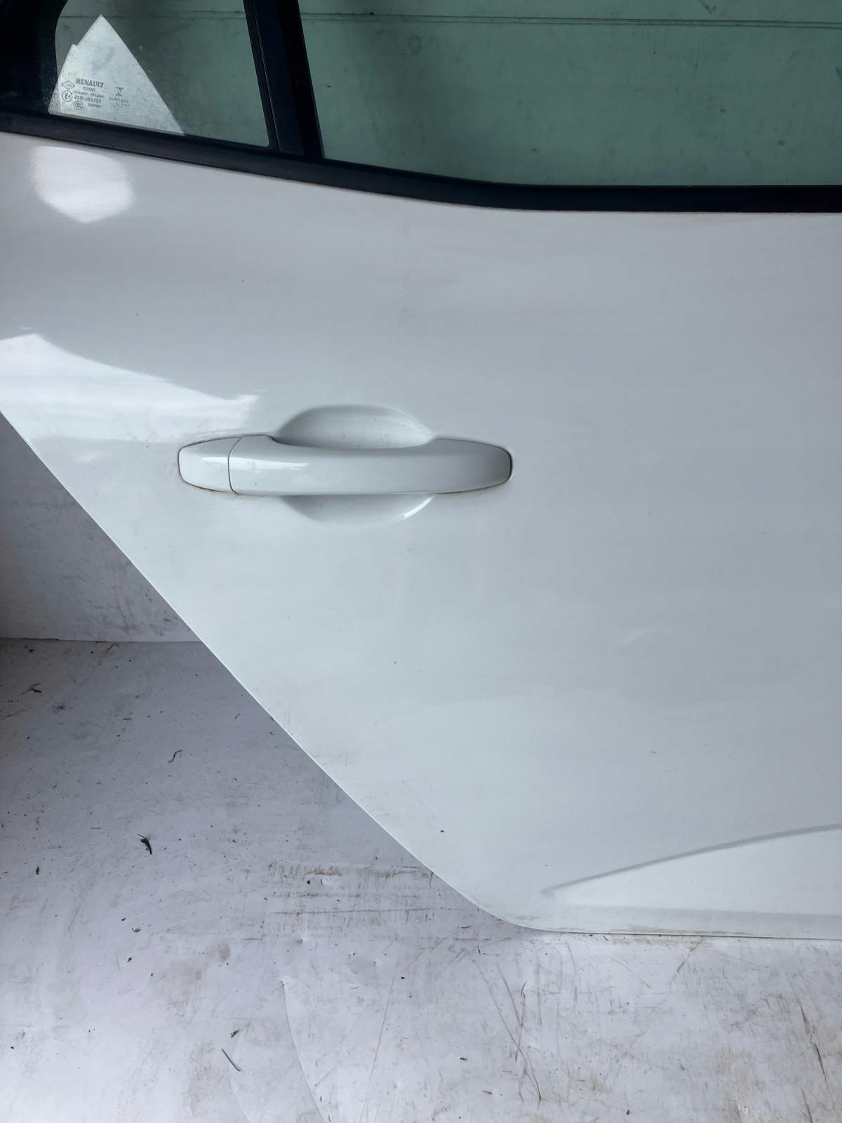 Tür rechts heck RENAULT MEGANE IV HB DV369