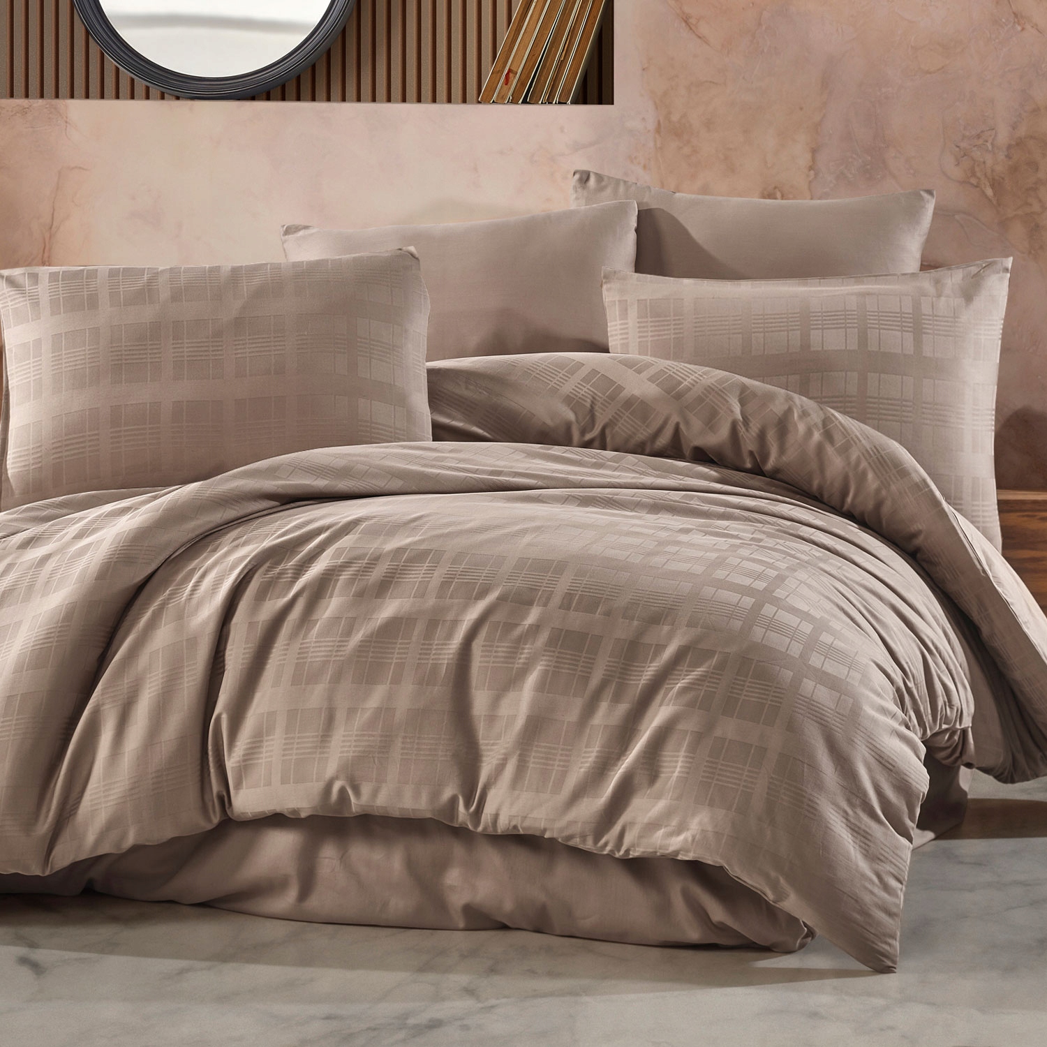 Posteľná Bielizeň bavlnená saténová Marsela Exclusive 140x200 svetlo hnedá v kockovanom prevedení