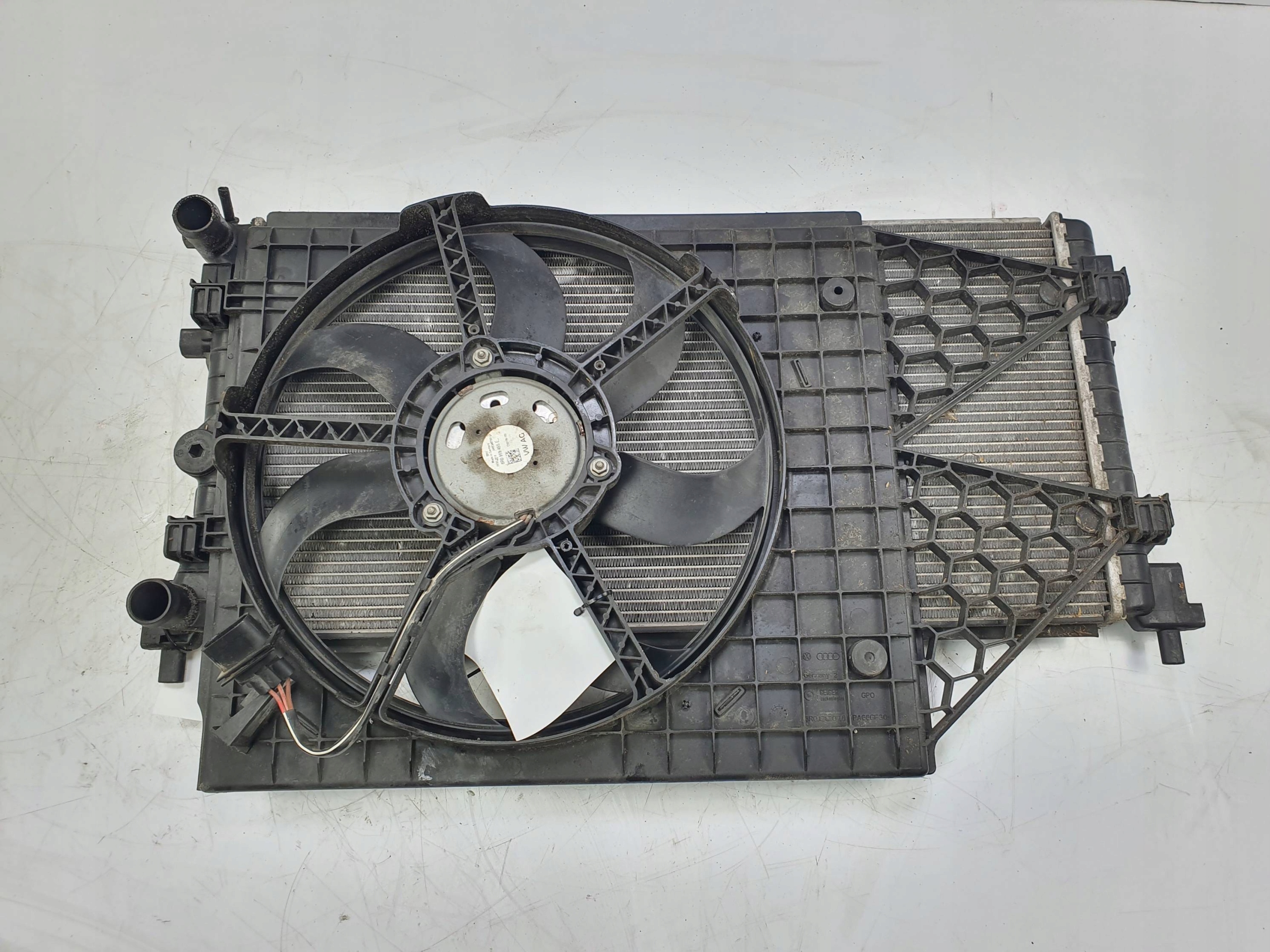 ventilátor chladiče 6R0959455E SKODA RAPID