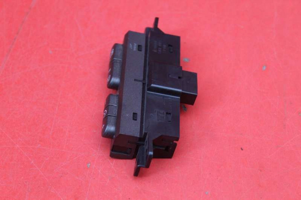 switch switch TEMPOMATU M30084 HONDA CIVIC 8 VIII 05-08