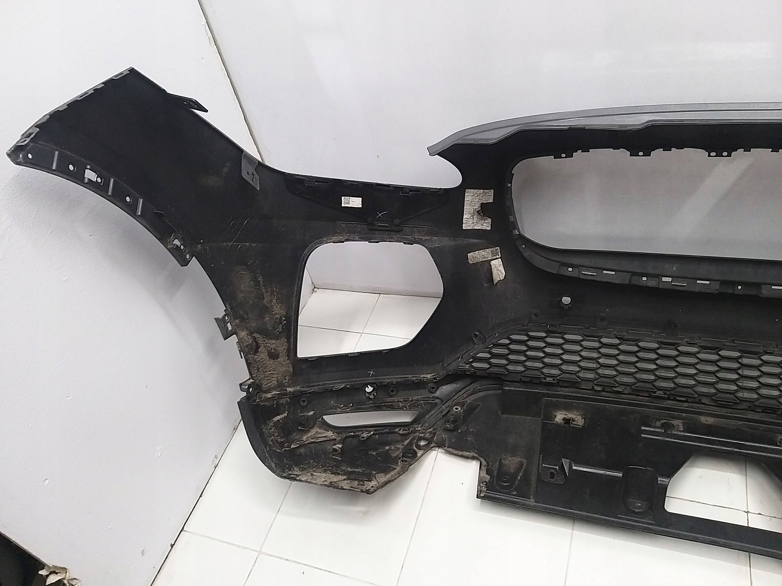 JAGUAR E-PACE nárazník předek přední 17R- J9C317F003-C