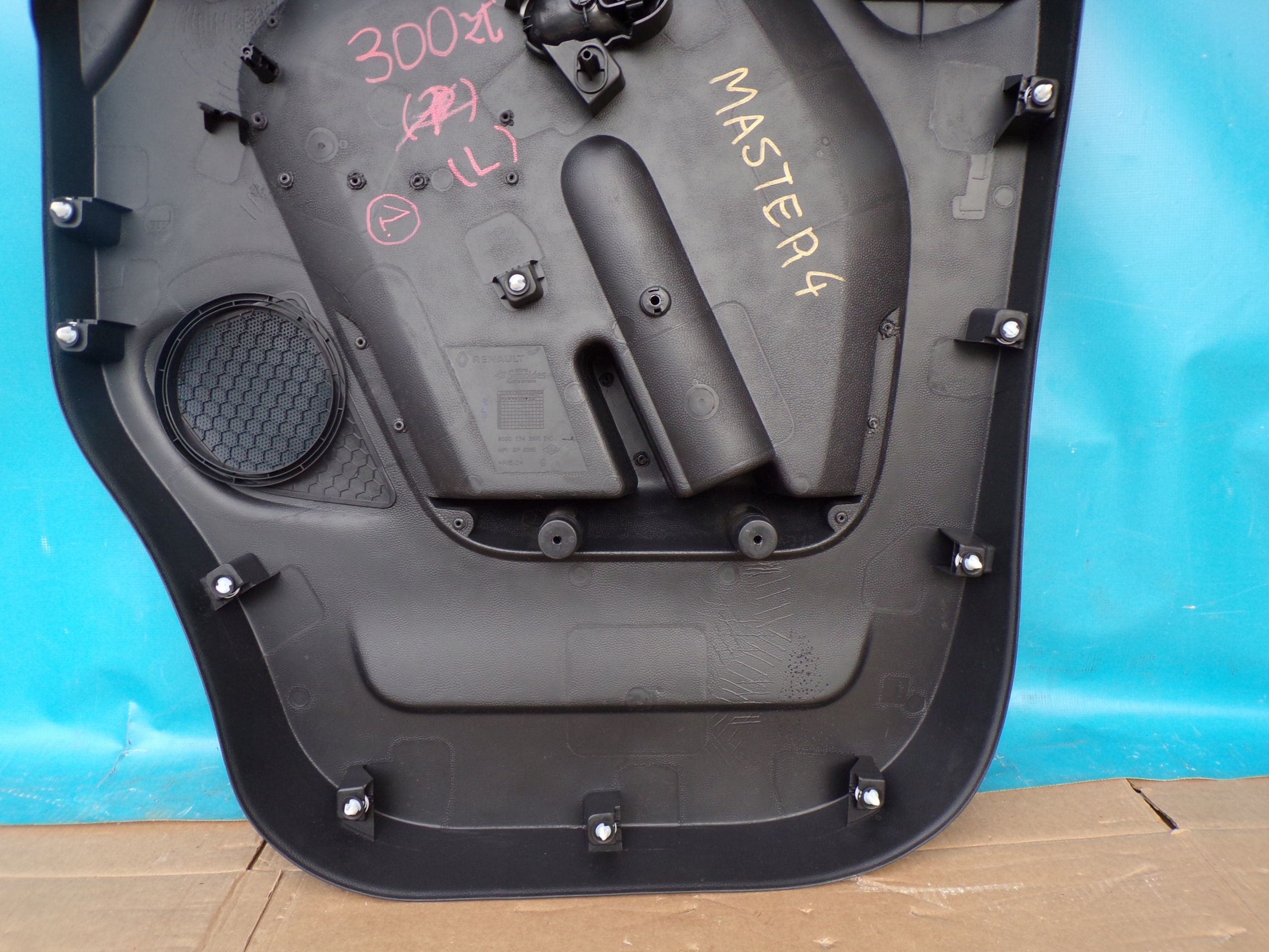 MASTER 4 MOVANO 19- side upholstery door PRZEDNICH left original