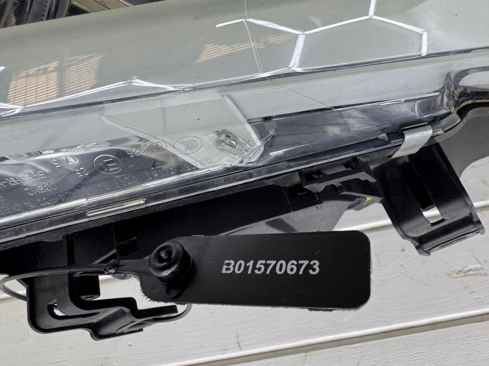 BMW 3 E92 E93 LCI Lift Bi Xenon right positioning light front right front EU