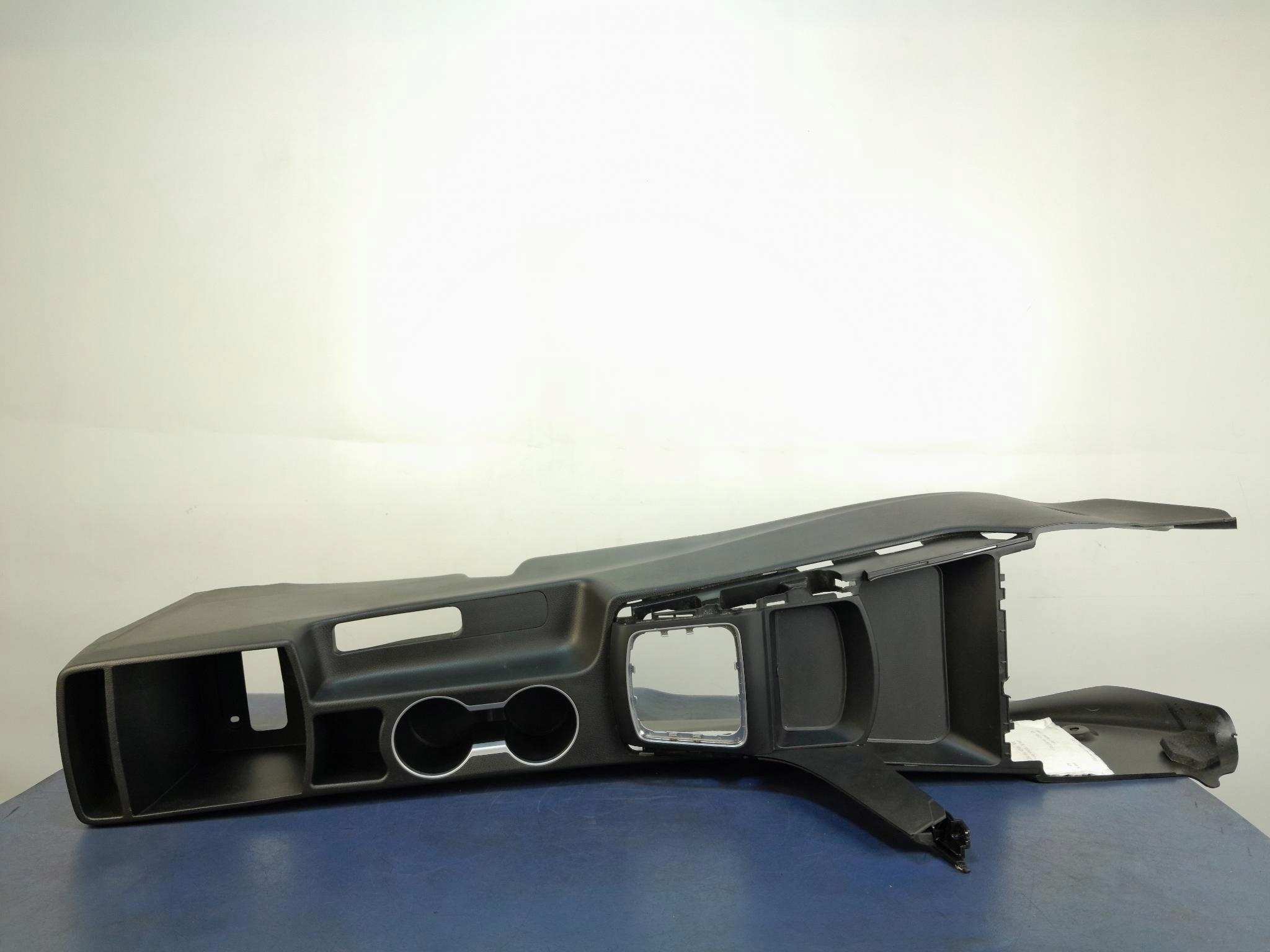 Hyundai I30 II тунель середина 84610-A6000