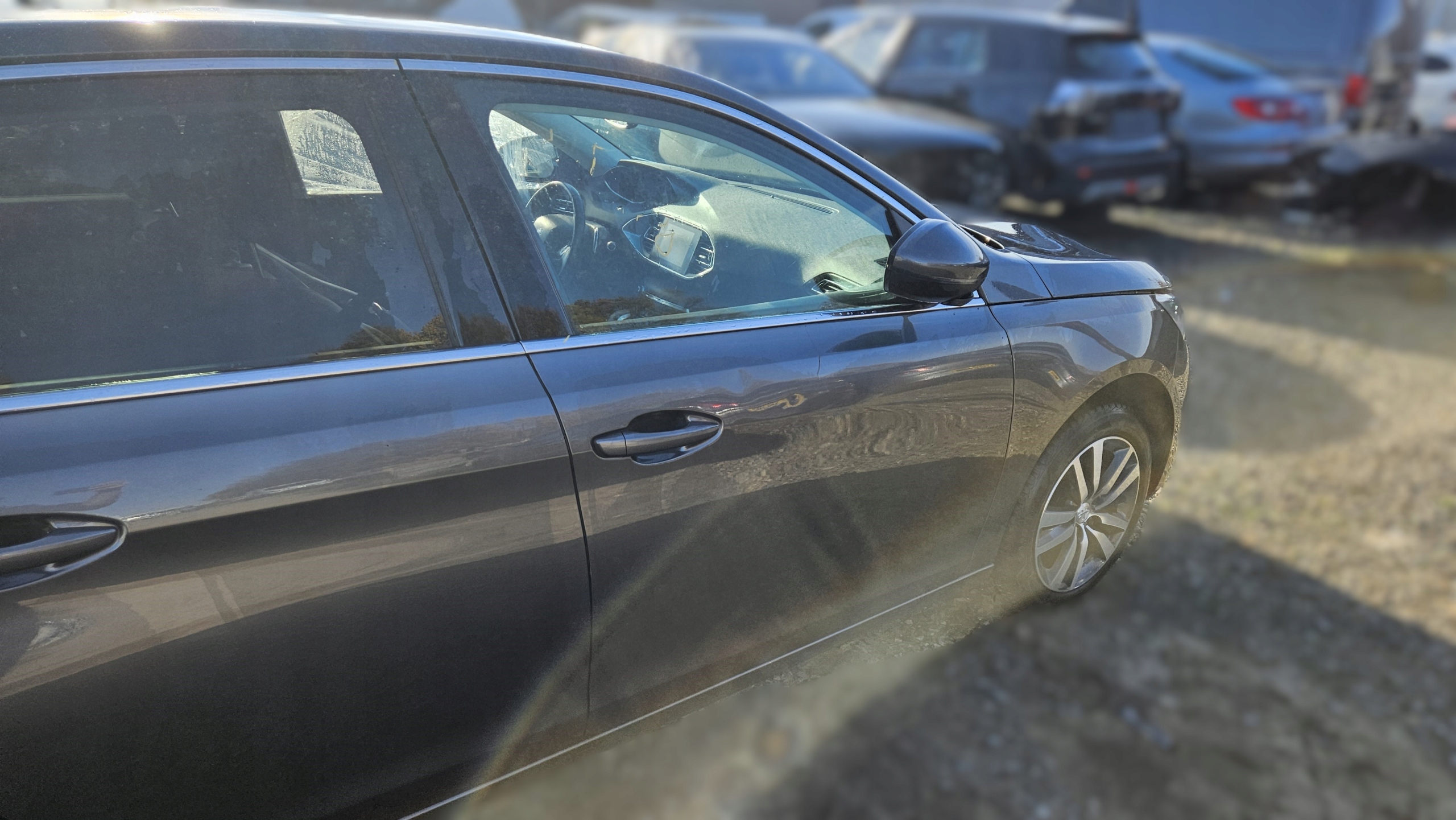 PEUGEOT 308 II T9 HB 5D door right front complete colour EVL