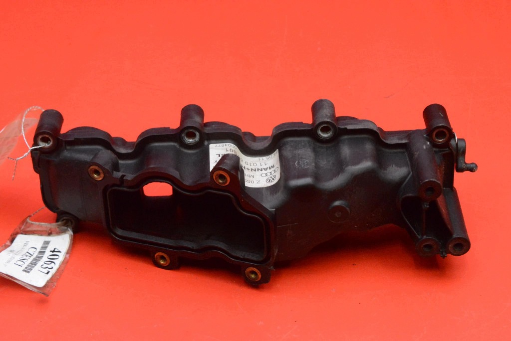 intake manifold 059129712BS AUDI A5 8T 3.0 TDI 239 KM 07-11