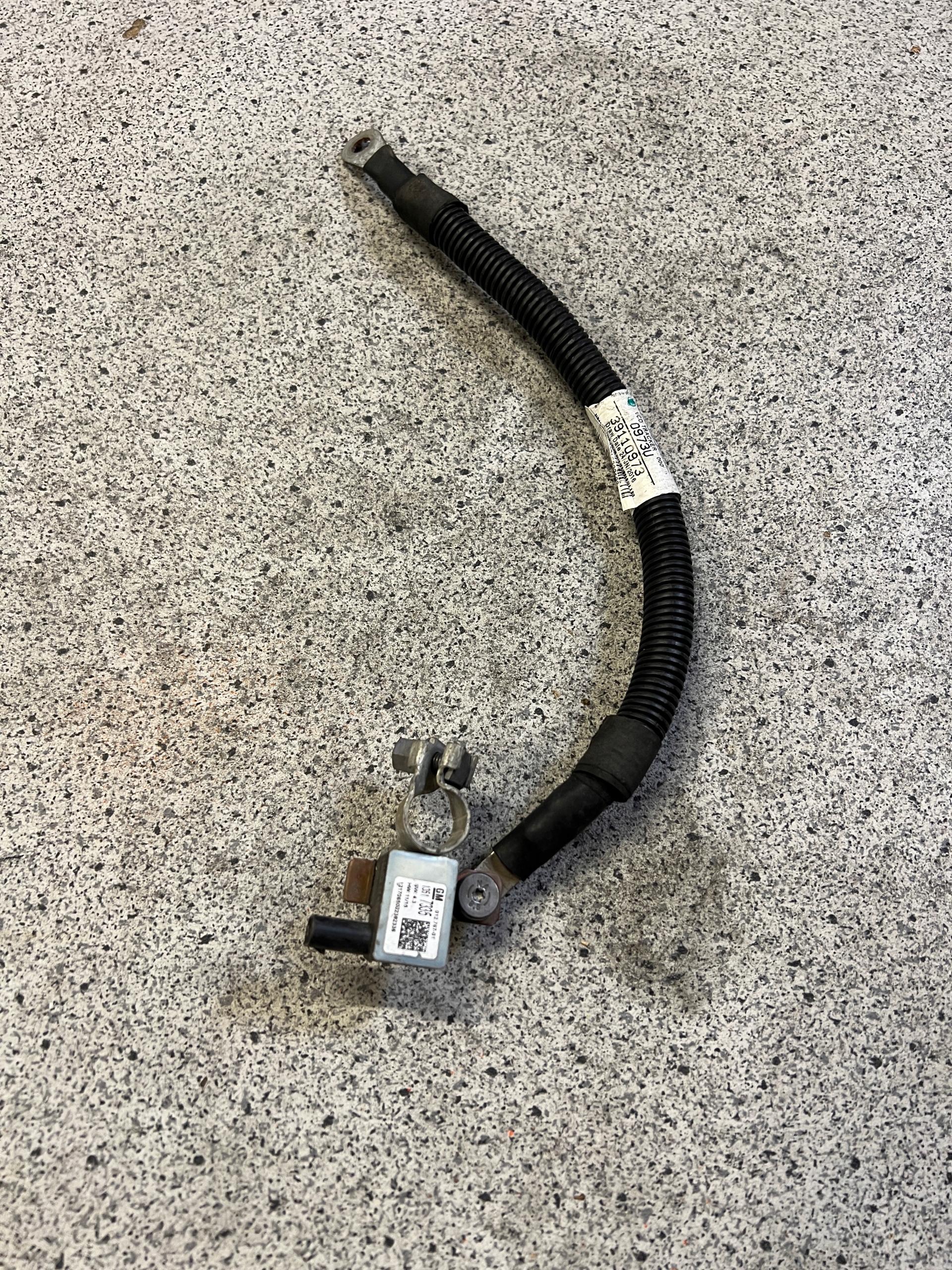 OPEL INSIGNIA B КЛЕМА МИНУСОВАЯ 13526053