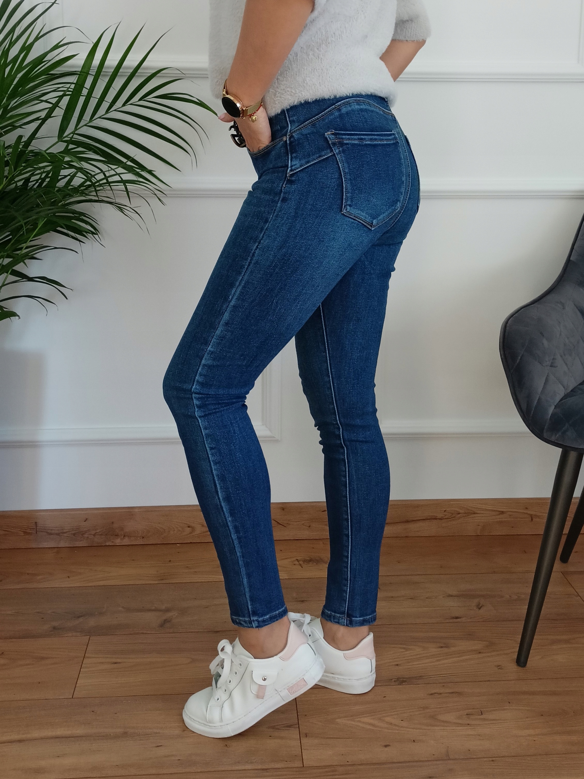 80 Jeansy M.SARA Push Up WYSZCZUPLAJĄCE 46 3XL (35) Stan (wysokość w pasie) wysoki