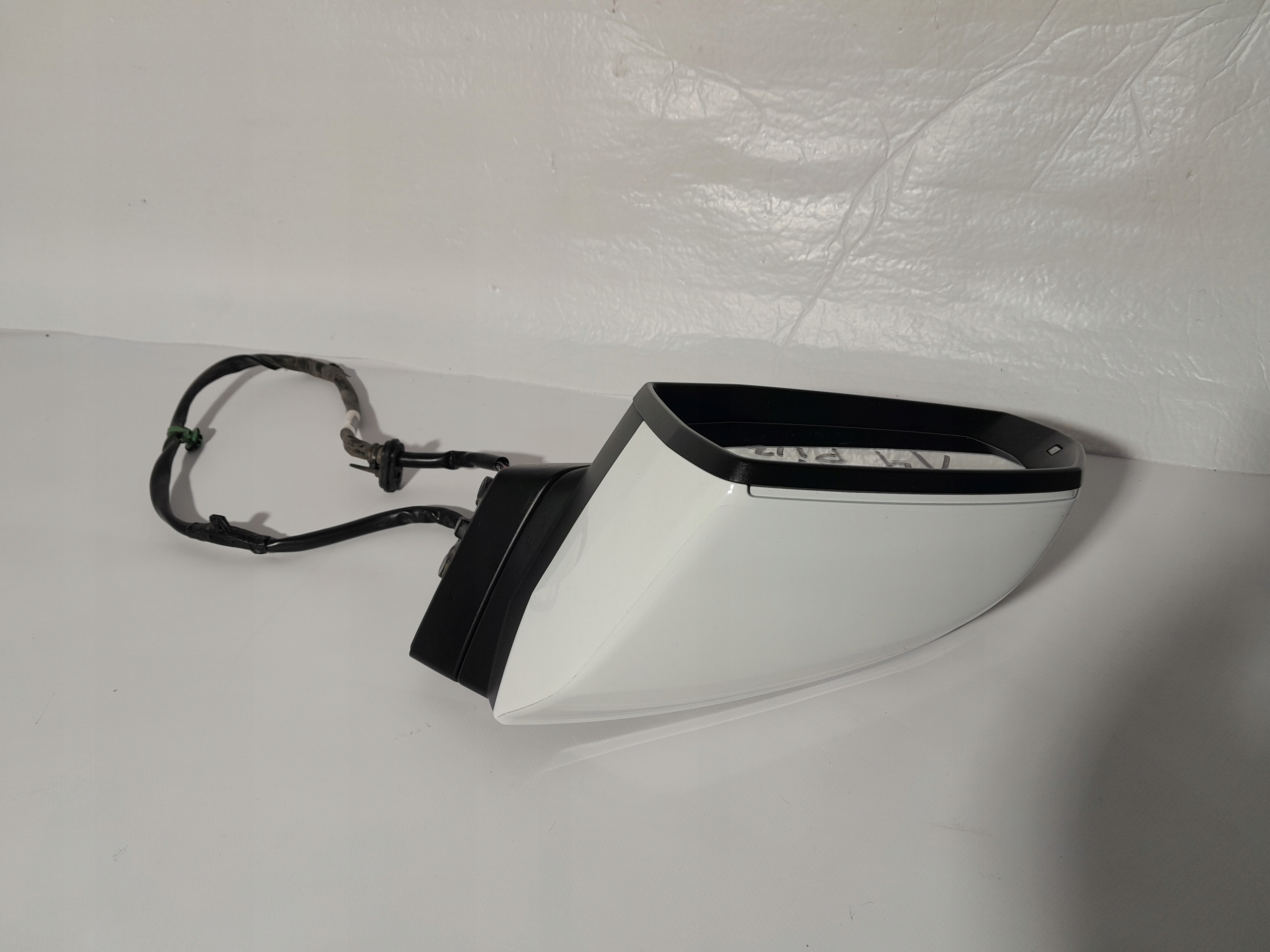AUDI Q5 II 80A mirror left 14PIN LY9C