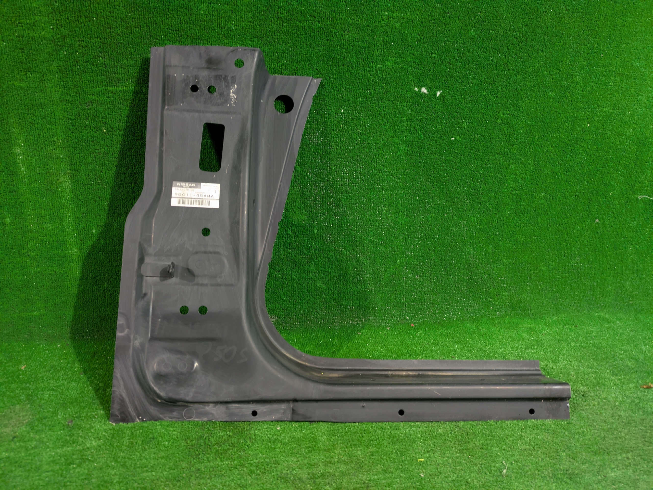 Seitenschweller Säule links INFINITY Q50