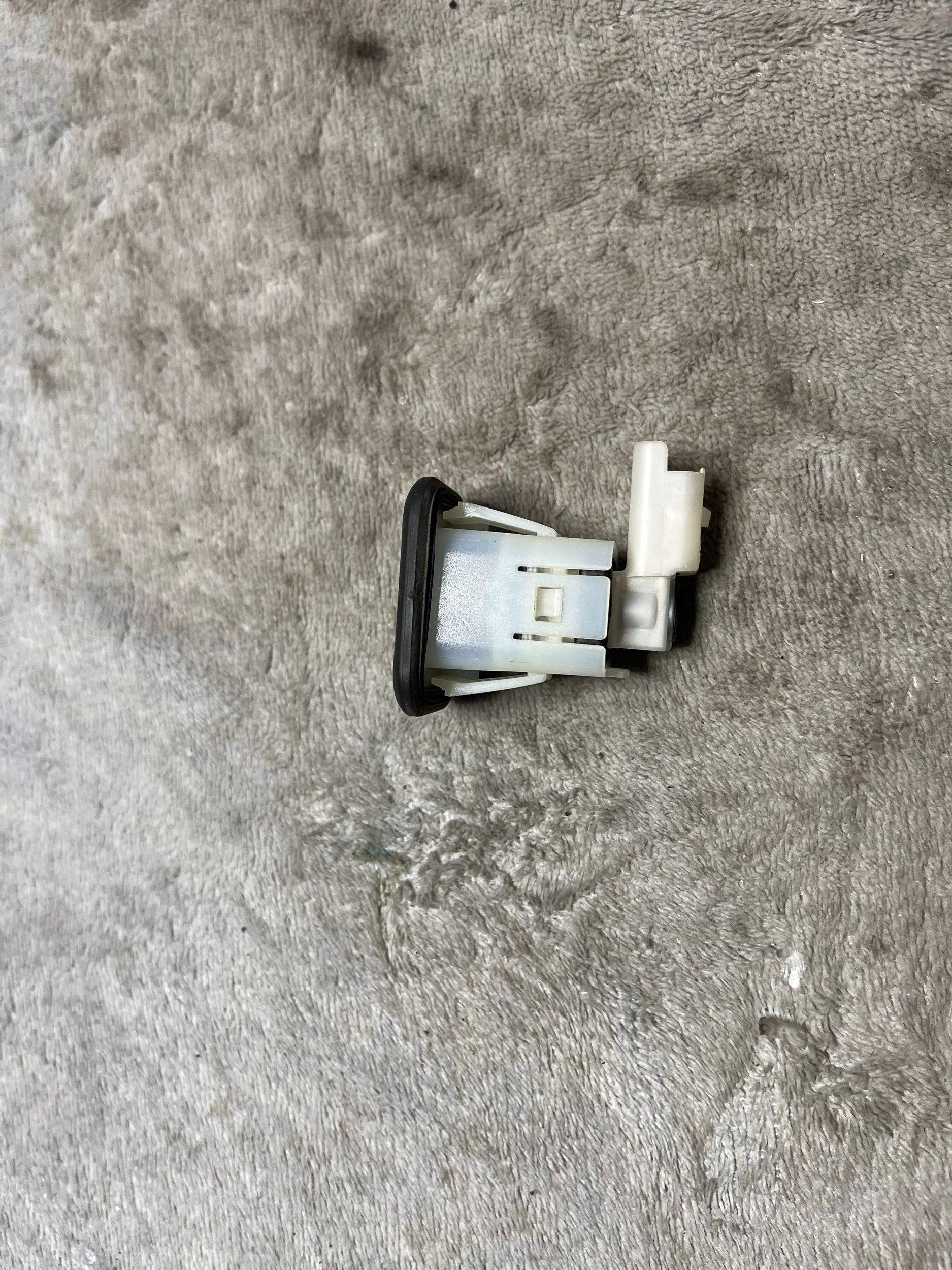 6490RZ switch contactor bonnet rear part CITROEN C4 PICASSO II !J