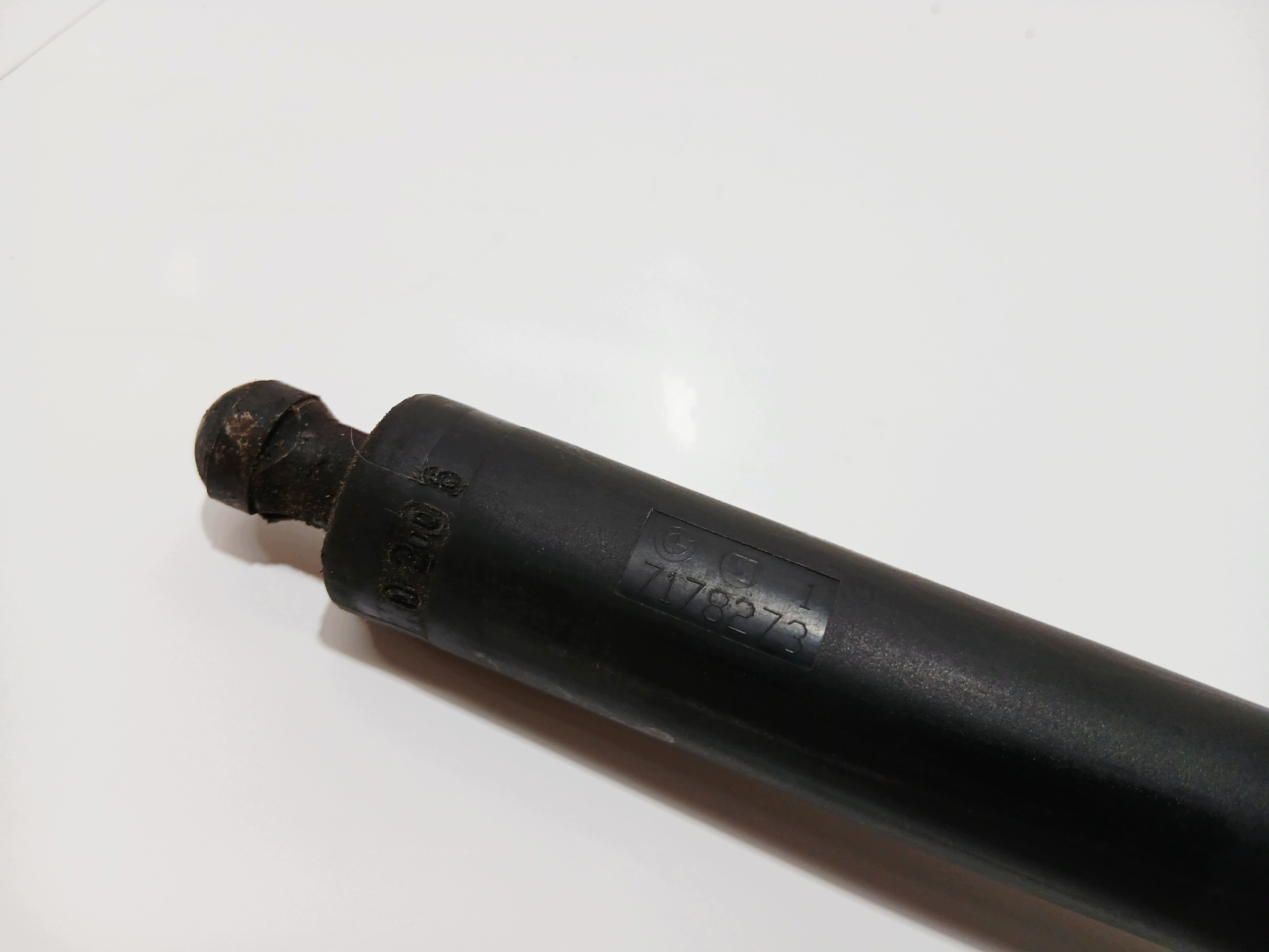 damper bonnet boot BMW E61 OE 7178273 (0001480)