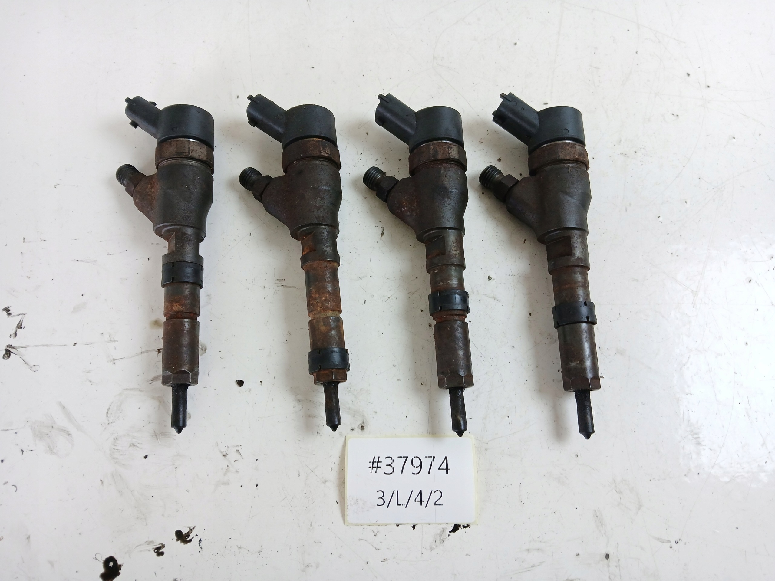 CITROEN BERLINGO and 2.0 HDI injector nozzle 9640088780