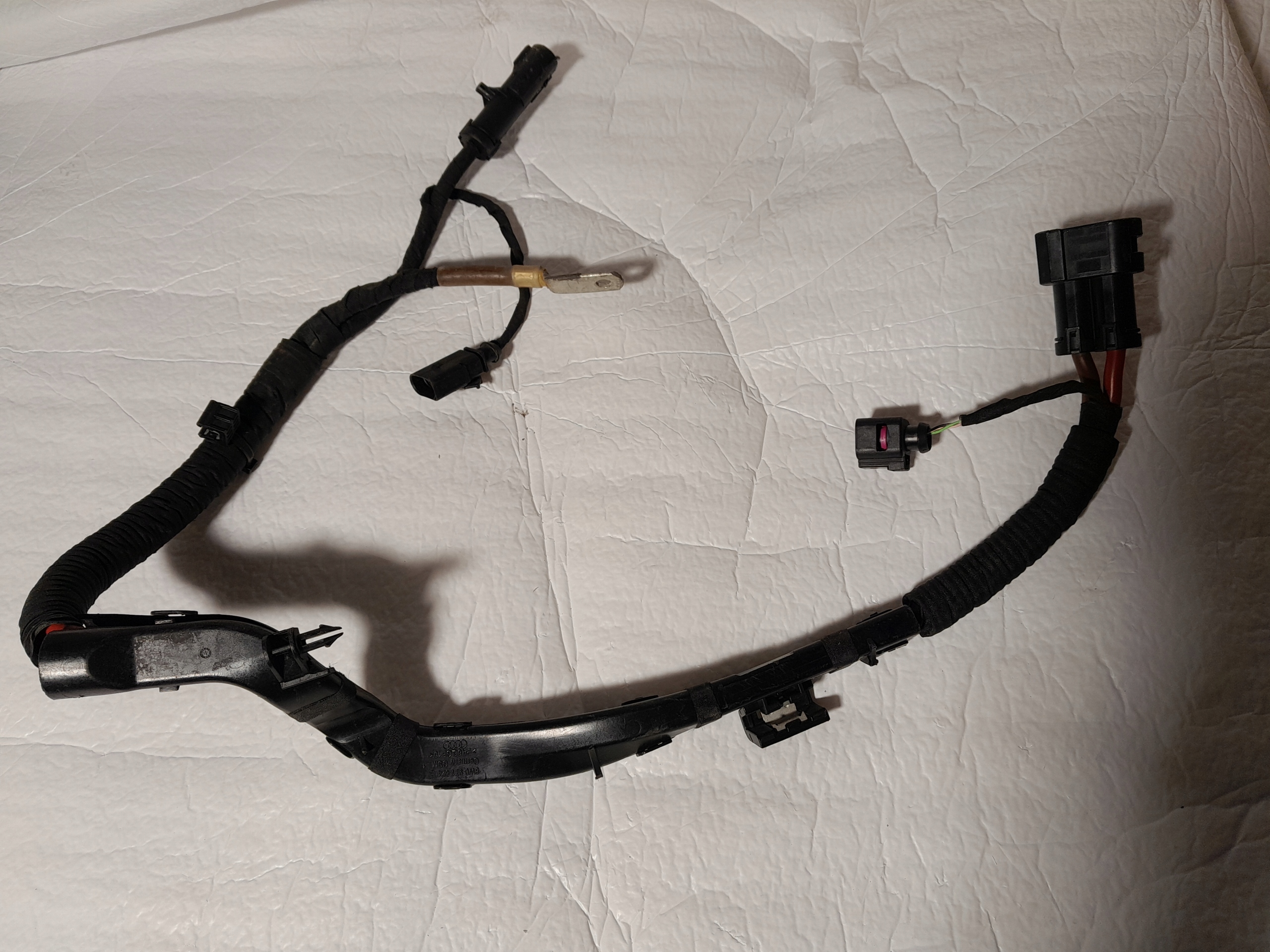 AUDI A4 B9 wiring bundle ROZRUSZNIKA 8W0971824E
