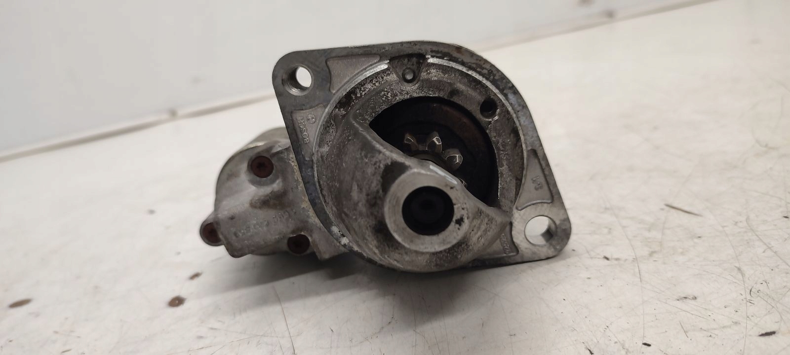 starter BMW E90 E91 2,0i