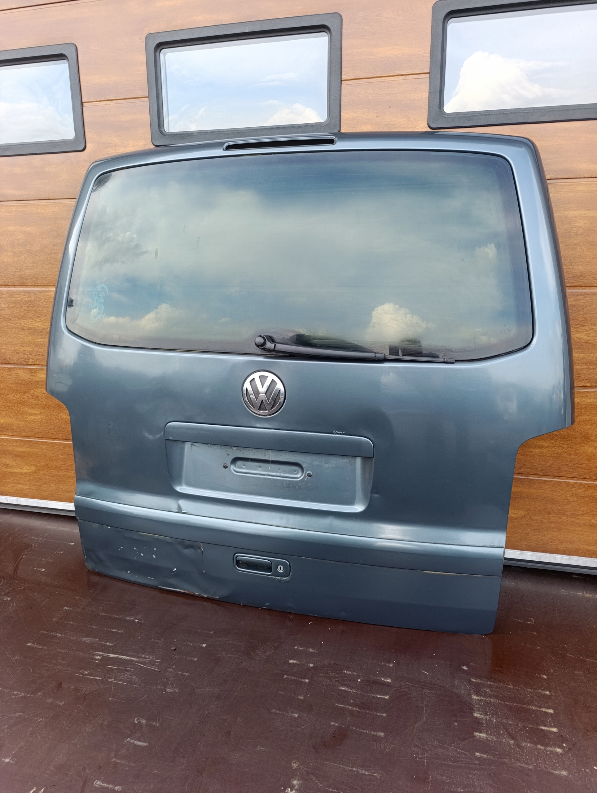 VW T5 T5 LIFT trunk door cover boot rear part complete