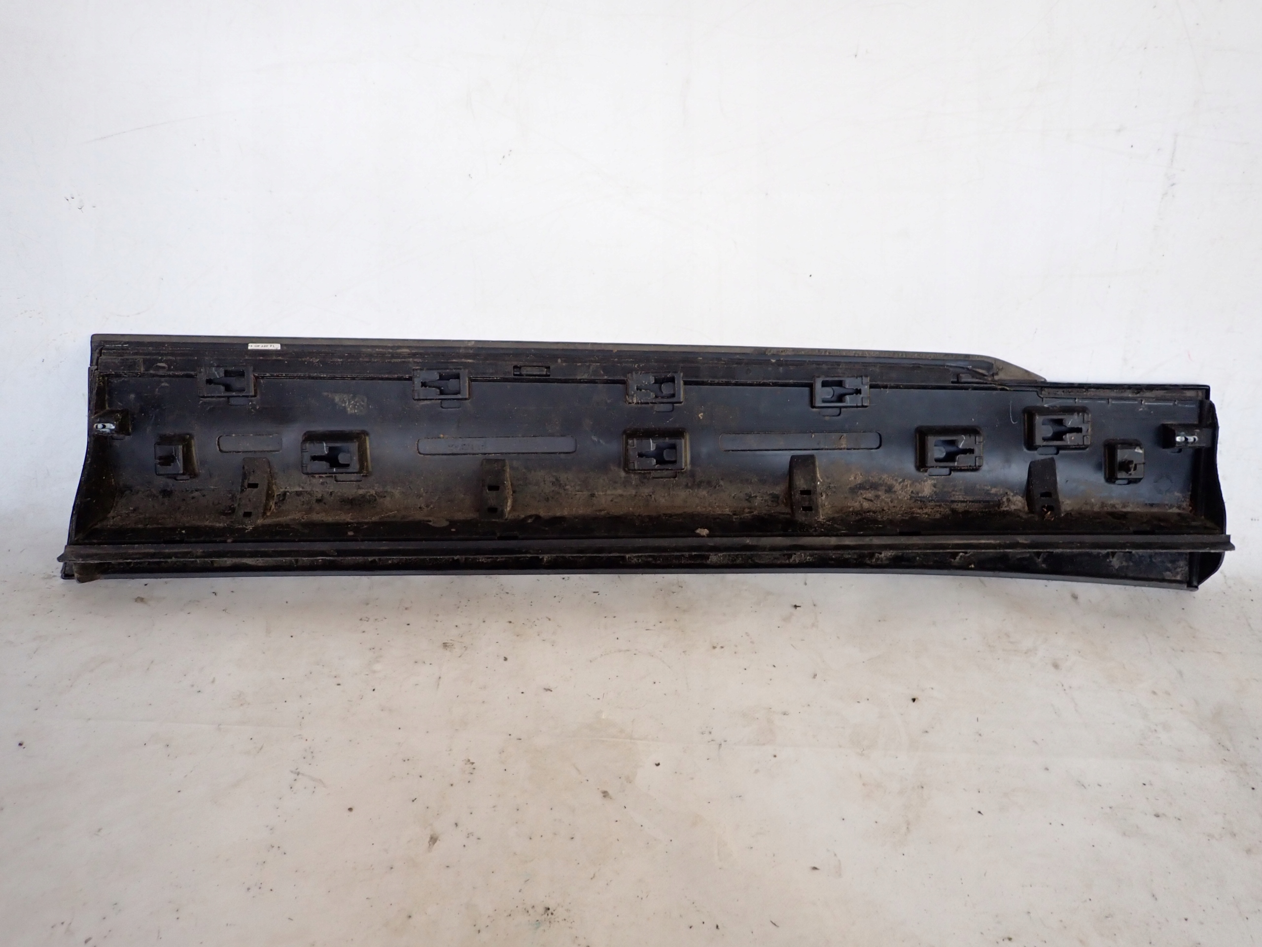 VW TIGUAN 5NN ALLSPACE 17- moulding door left front front