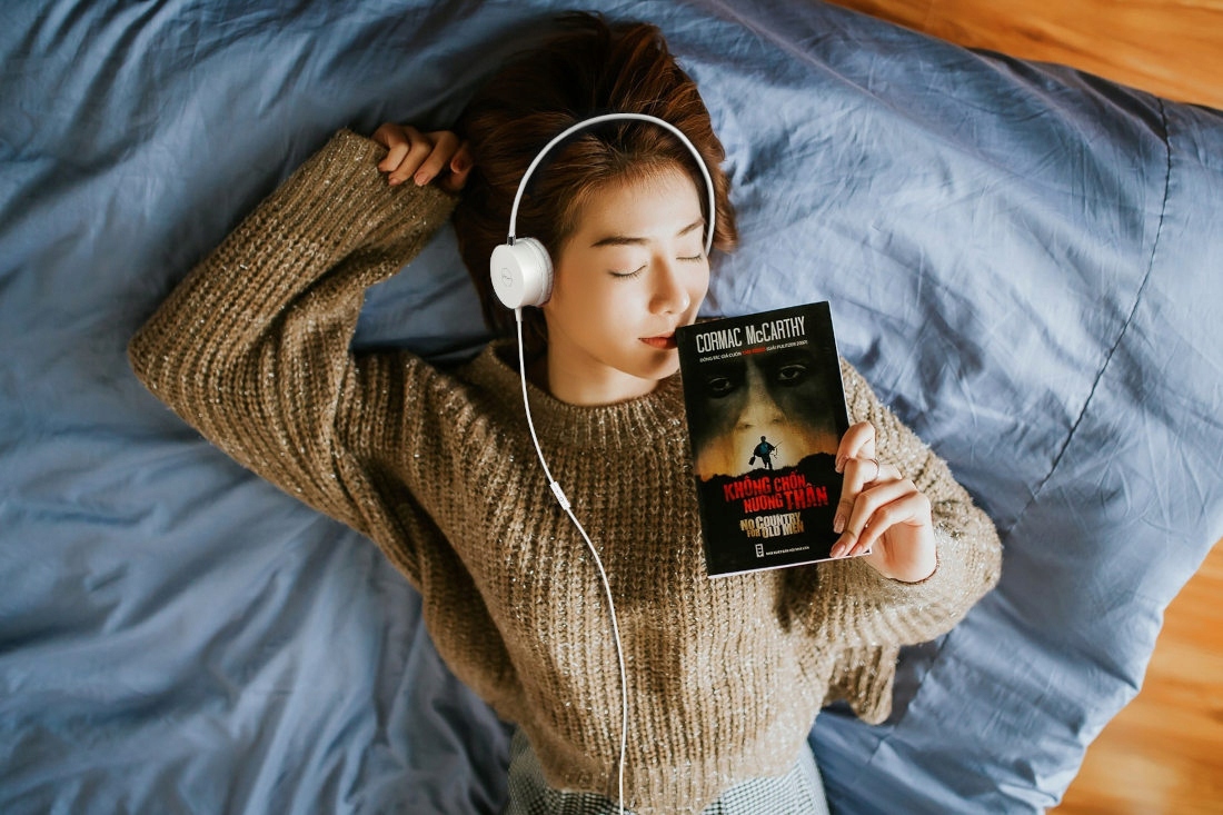 SŁUCHAWKI PRZEWODOWE NAUSZNE PICUN C20 BIAŁE DO SAMOLOTU TELEFONU BIAŁE Certyfikat CE