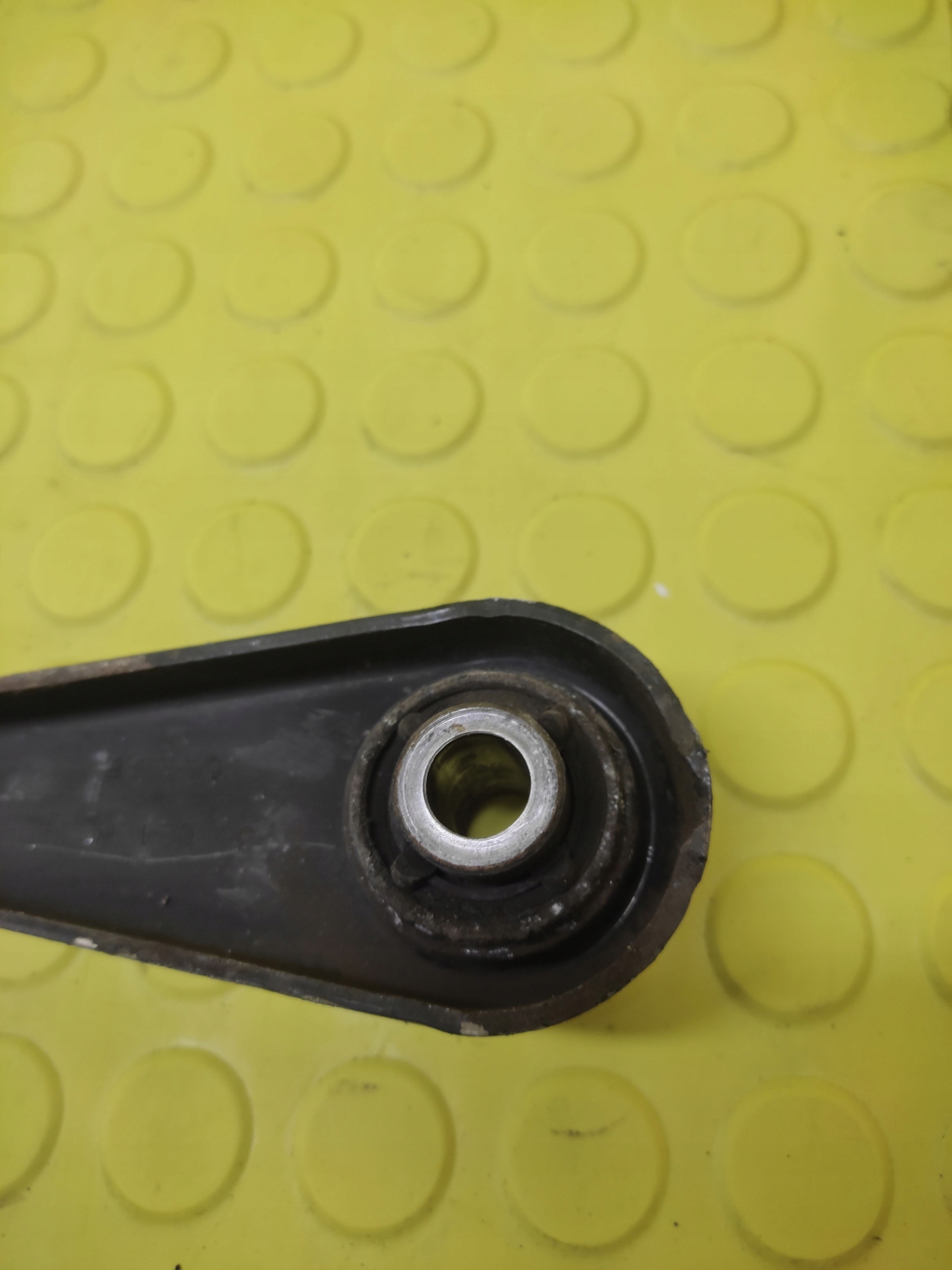 PEUGEOT 407 2.0 HDI Querlenker links heck