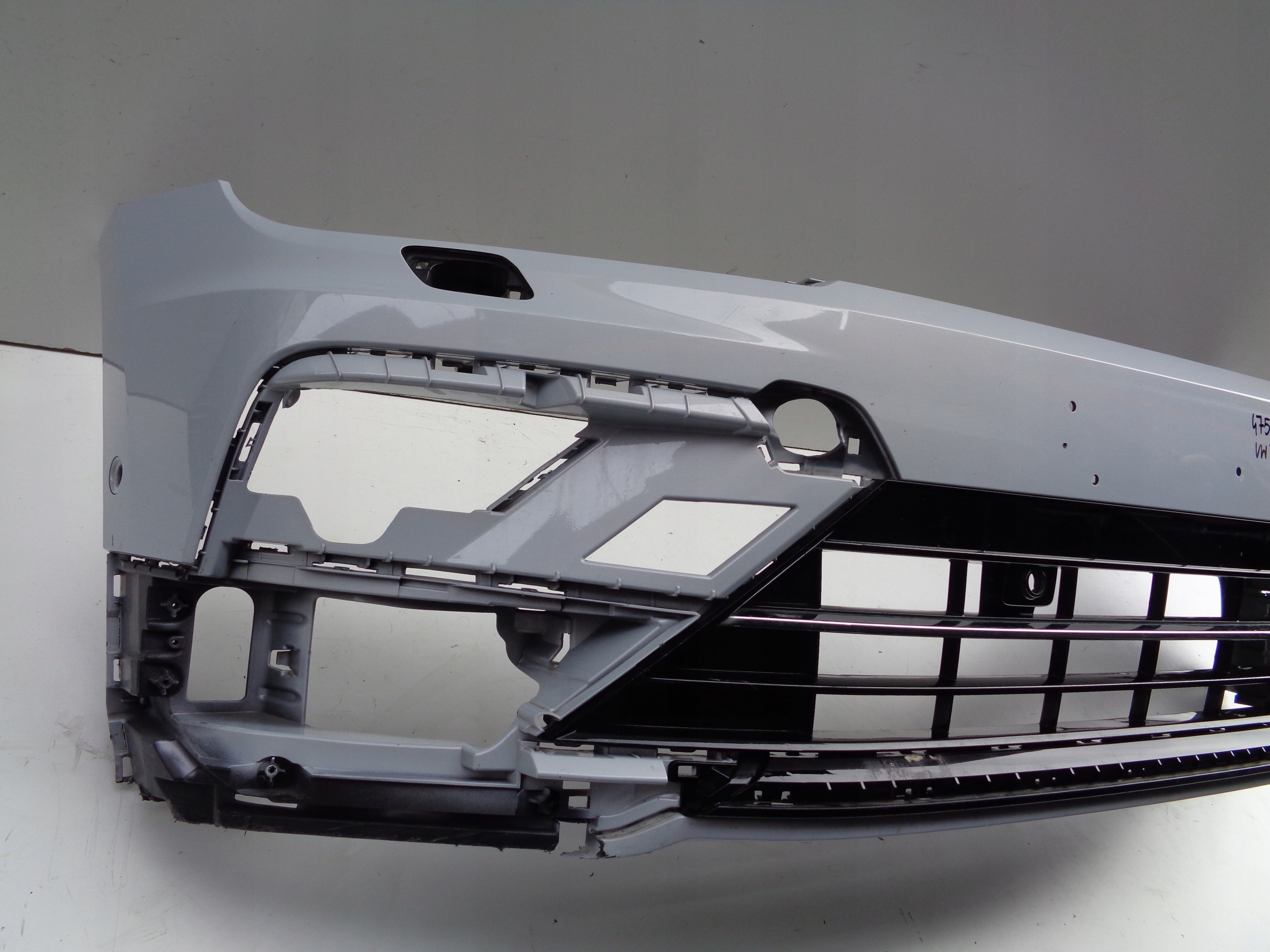 Frontstoßstange VW TIGUAN 5NA 16- R-LINE NR 47507