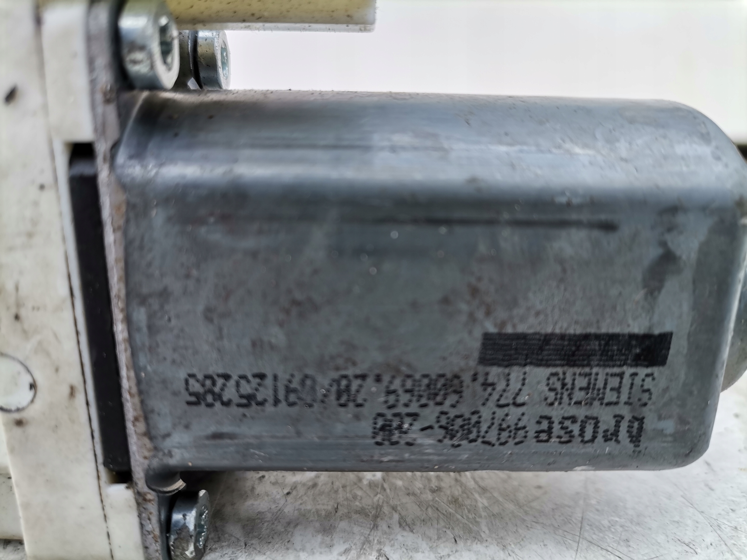 AUDI A6 C6 mini motor windows right rear part 4F0959802C