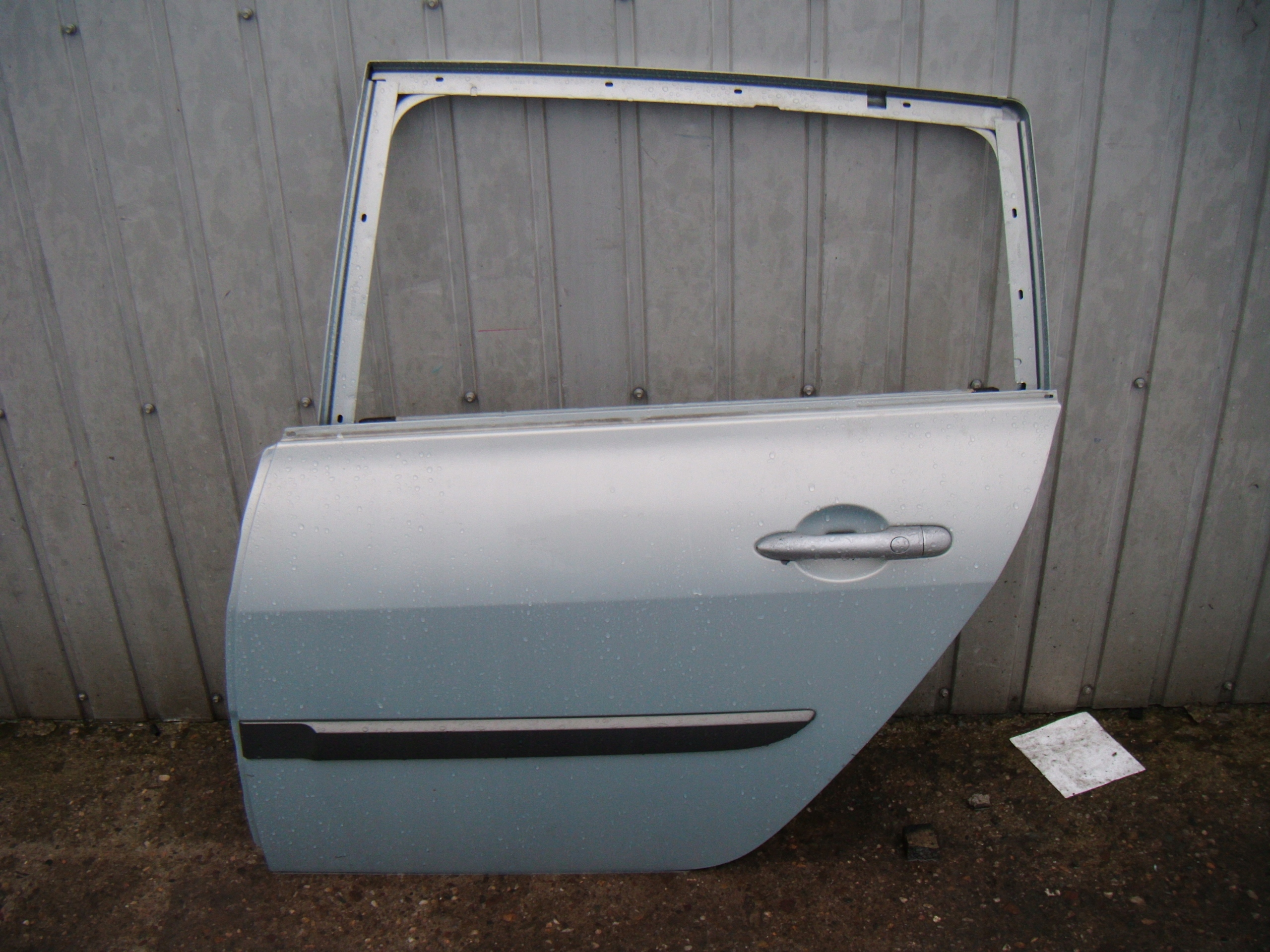 RENAULT MEGANE II 2 02-09 DRZWI LEWE TYLNE TYŁ NV632