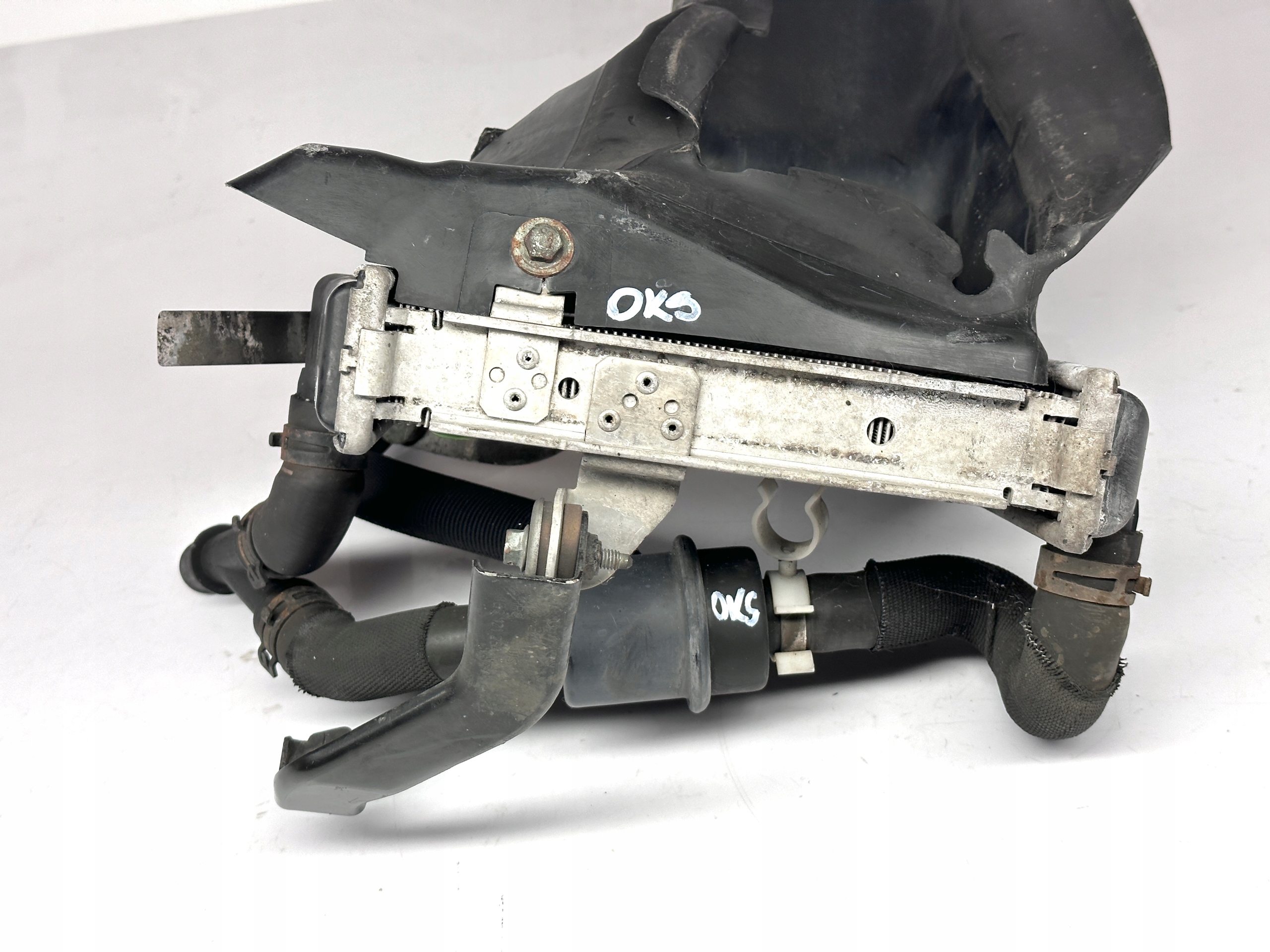 AUDI A4 S4 B6 B7 4.2 V8 BBK CABRIO supplementary water cooler 8E0121212E