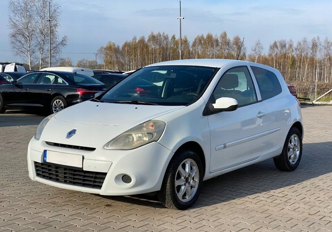 Renault Clio III 1.5 dCi 2009 Rok 