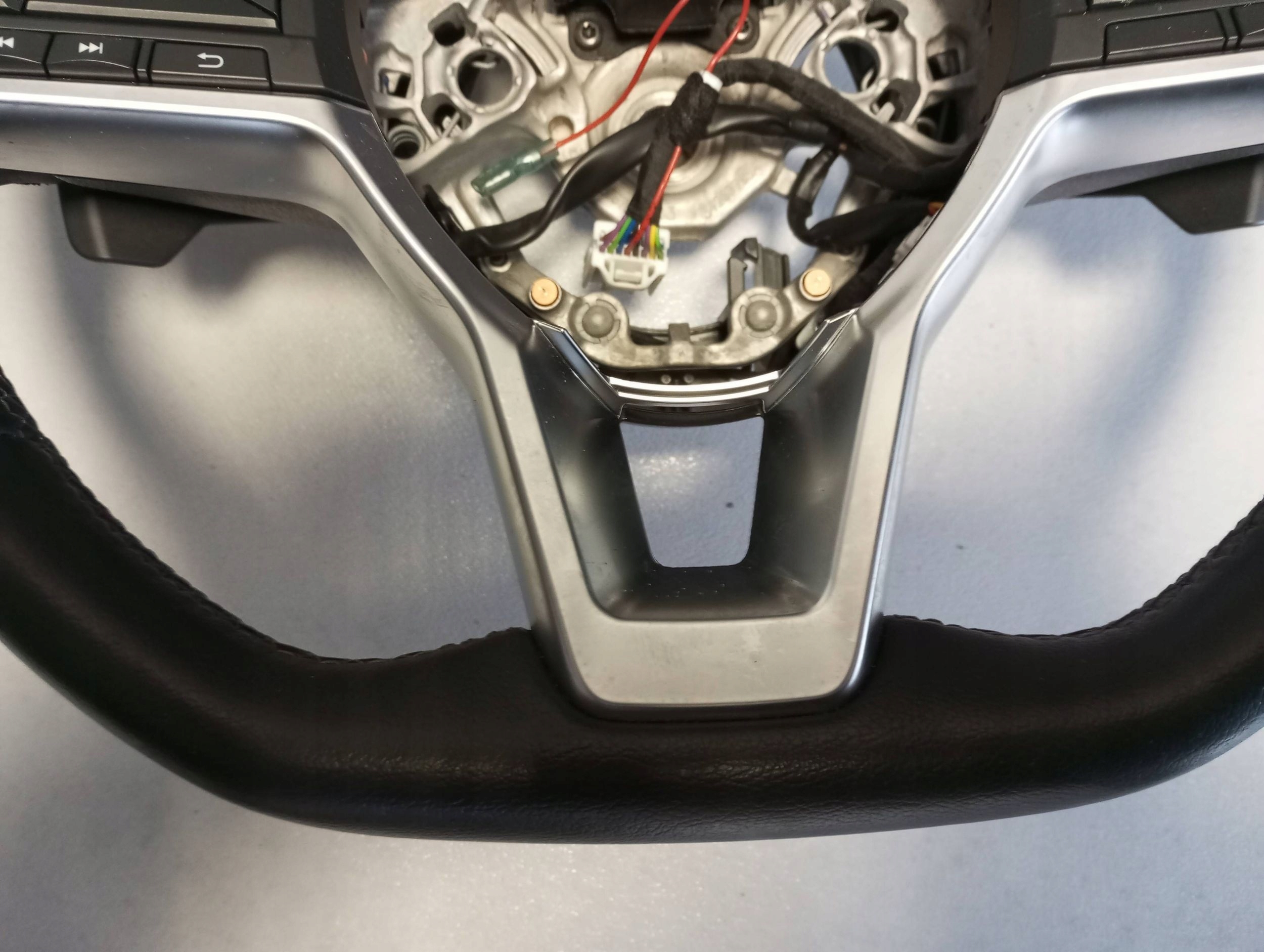 lenkrad NISSAN JUKE II F16