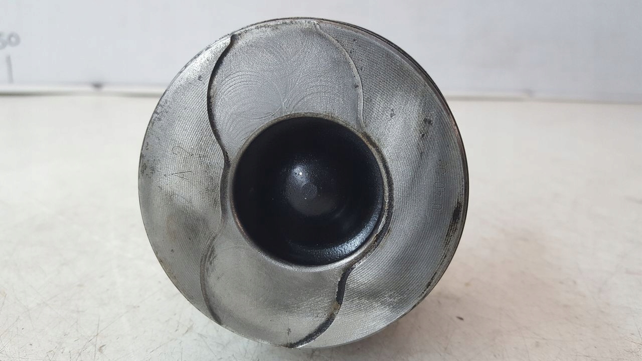 Piston Bielle Opel Zafira B 1,9 CDTI