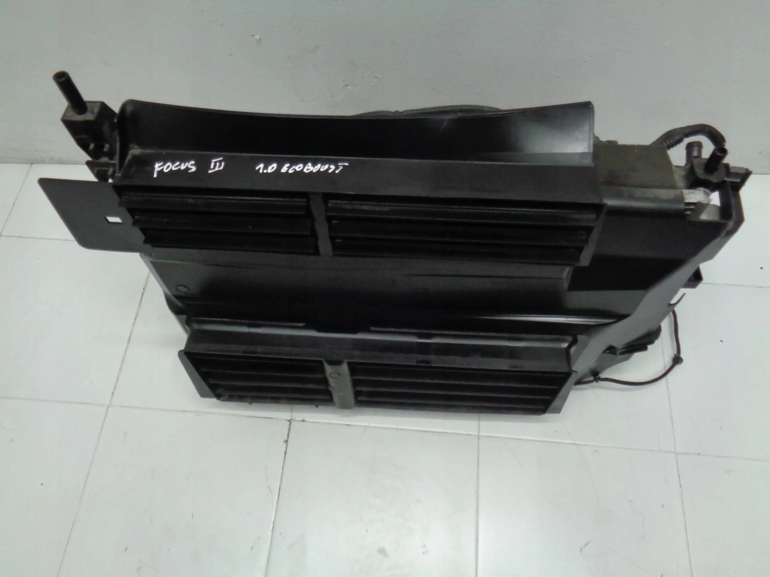 FOCUS MK3 1.0 ECOBOOST CHŁODNICE KOMPLET CHŁODNIC PAS PRZEDNI WENTYLATOR